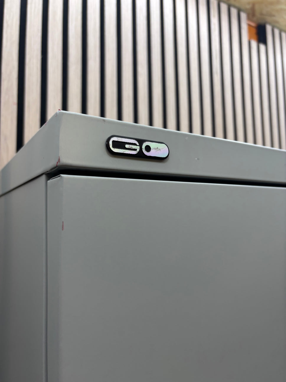 Large grey metal 2 door storage unit AZ72
