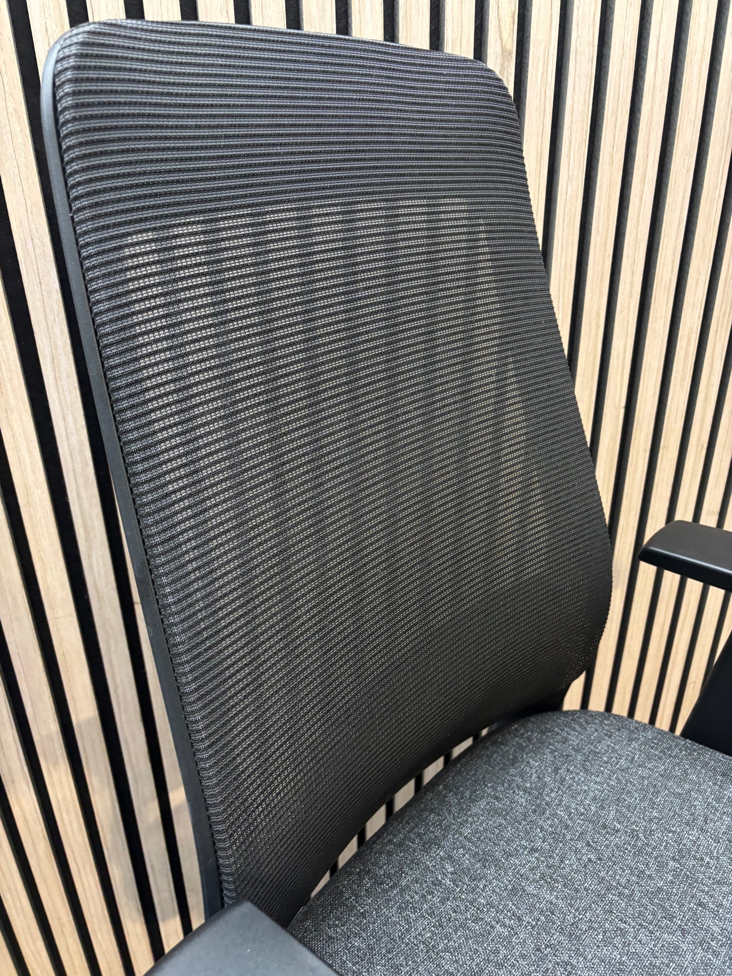 NEW Lennon Black mesh back 3 lever  multifunction executive swivel chair with charcoal seat and height adjustable arms. LARGE QTYS AVAILABLE. PRICE INC VAT AT 23%