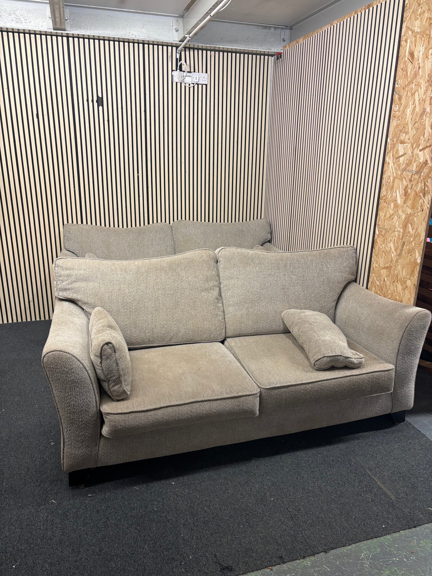 3+2 oatmeal fabric suite 43501