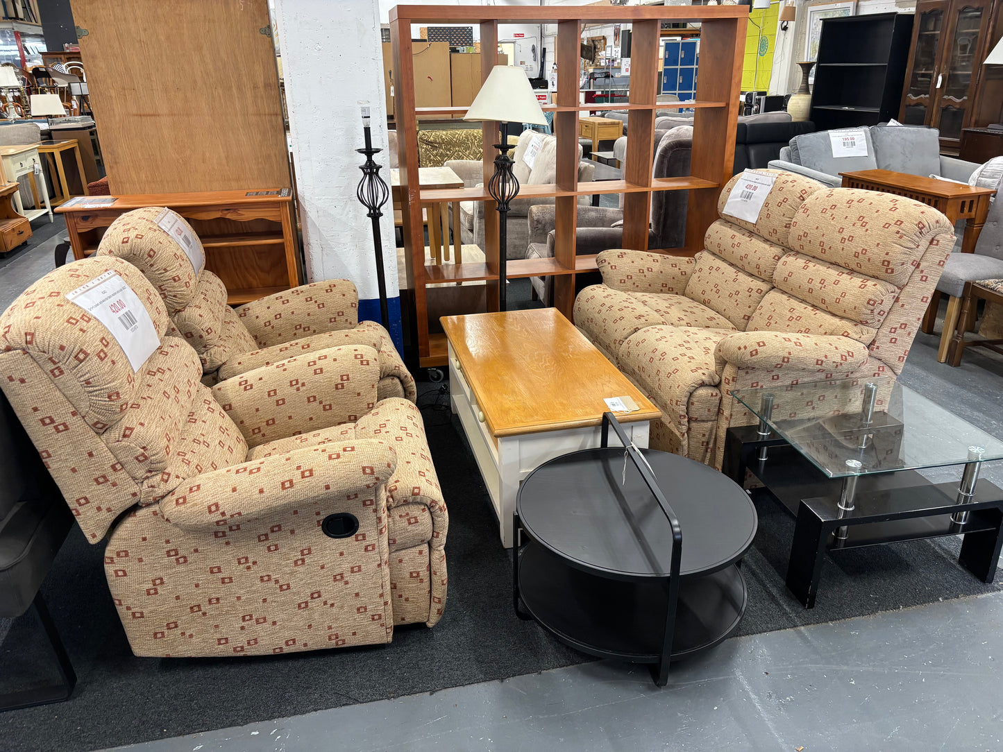 2+1+1 cream and wine mix fabric recliner sofa suite  43422
