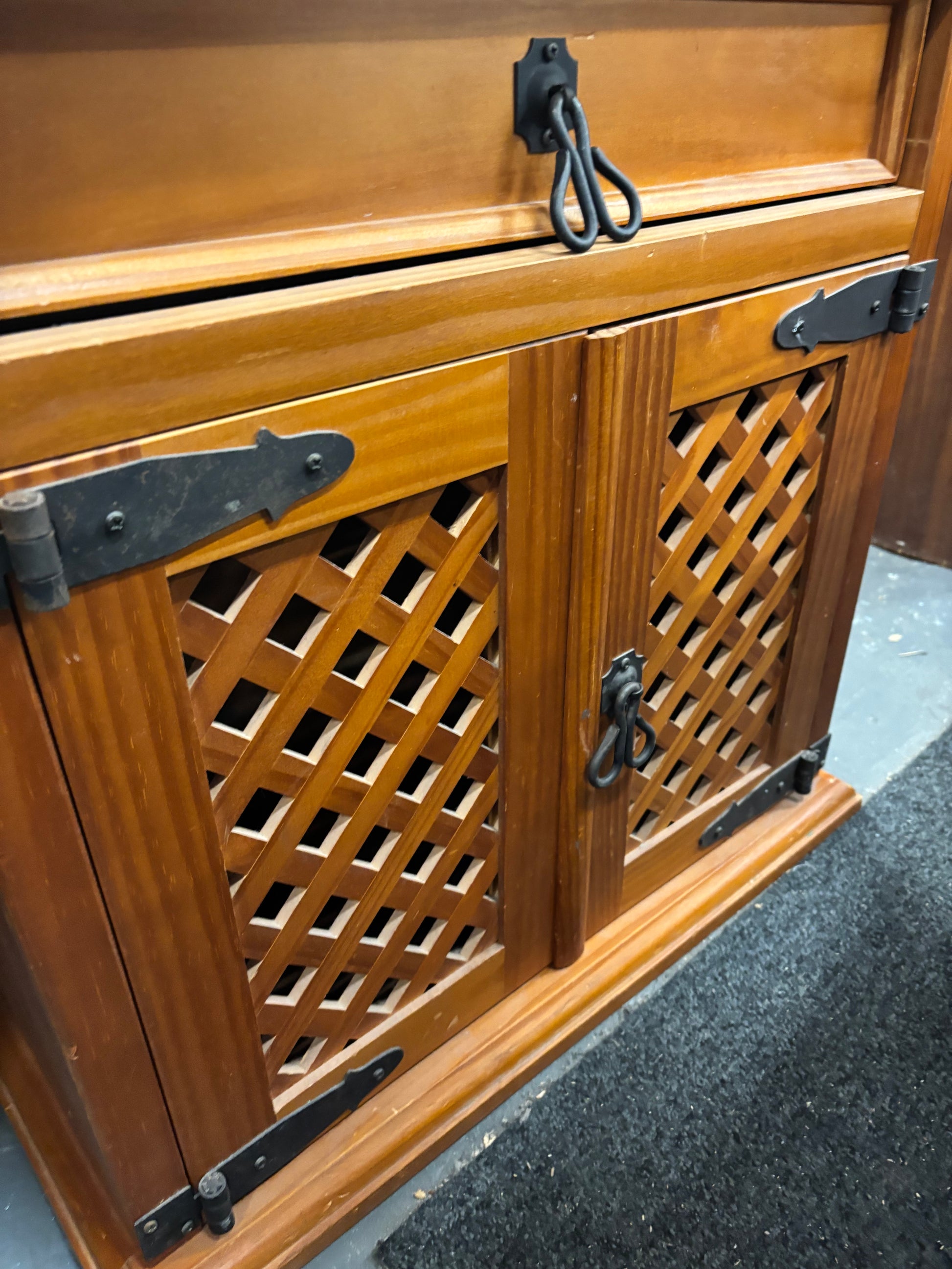 Natural pine 2 door lattice locker with drawer  3126