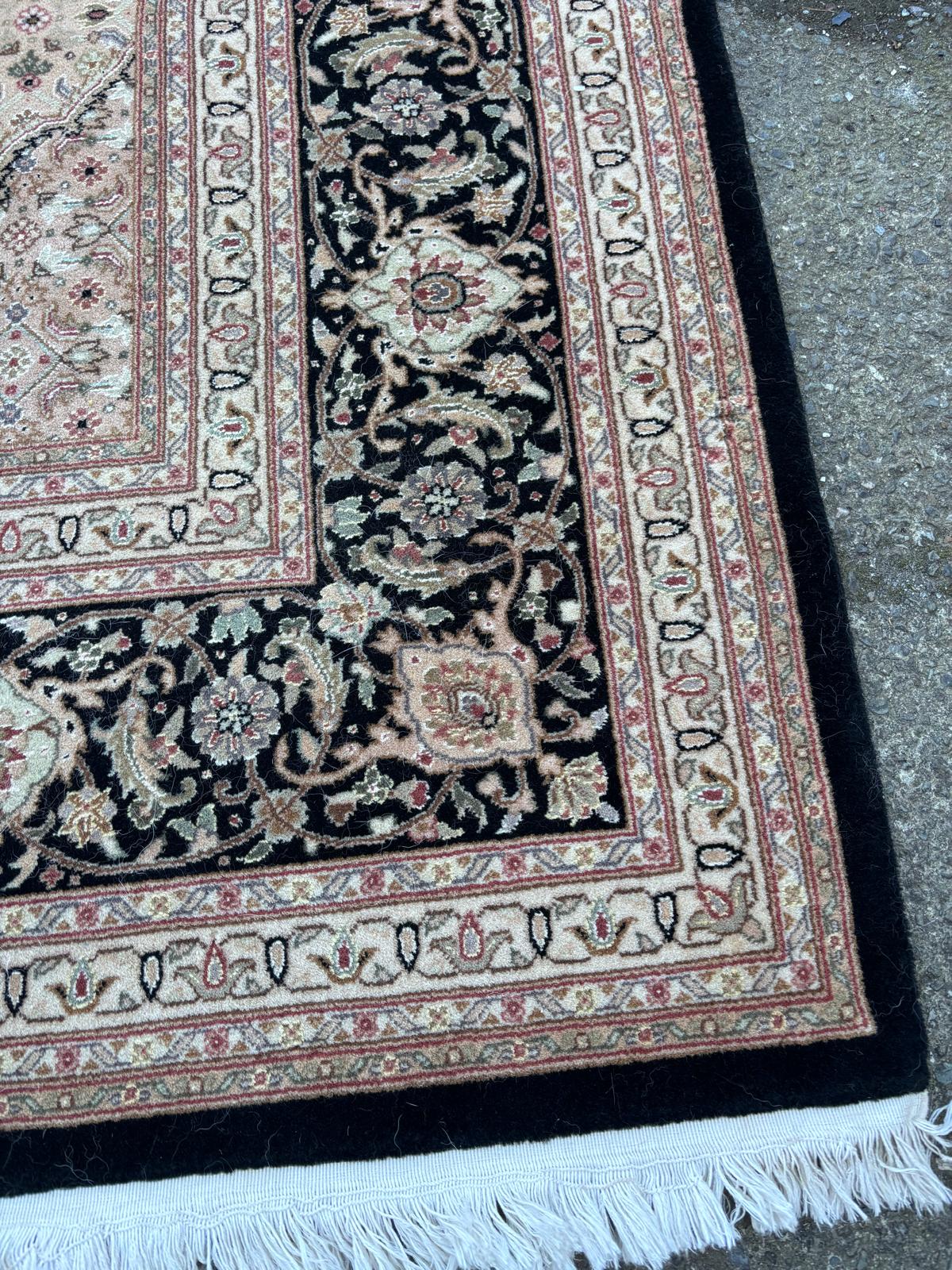 Large persian wool mix rug 43630
