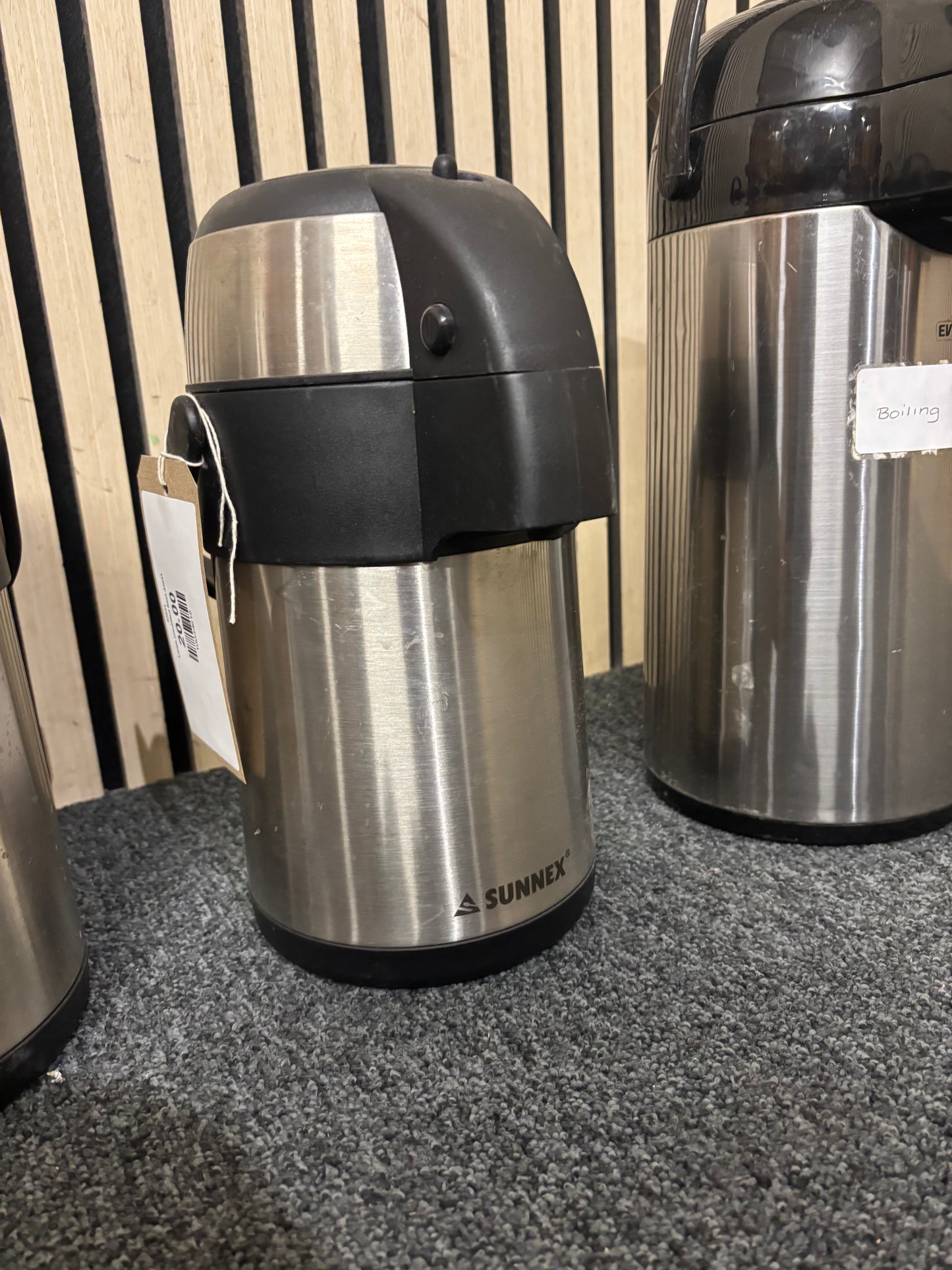 Large insulated flask 43631