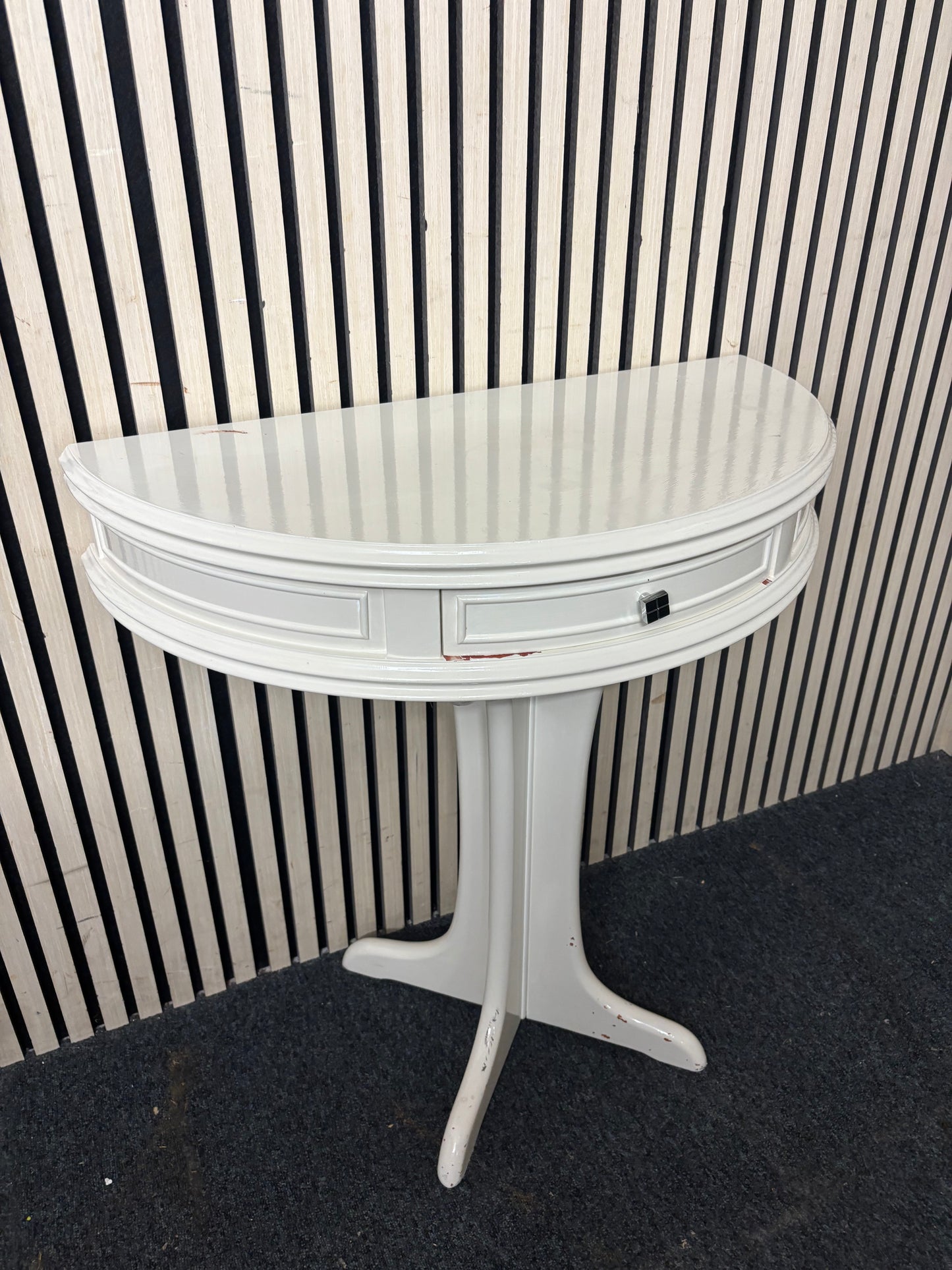 White wooden 1 drawer half moon table (H 75 x W 75 x D 38 cm) 43667