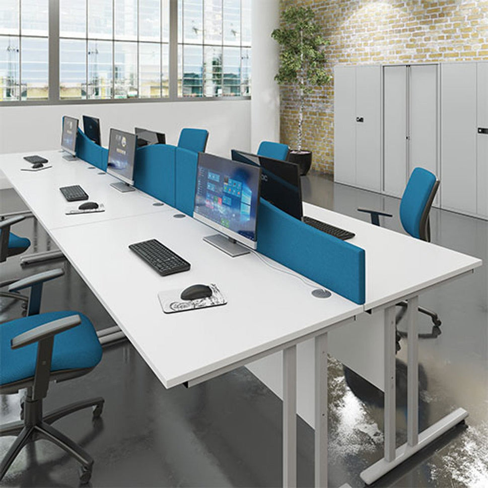 Straight desktop fabric screen - Various finishes  (1400mm Wide x 400mm High)