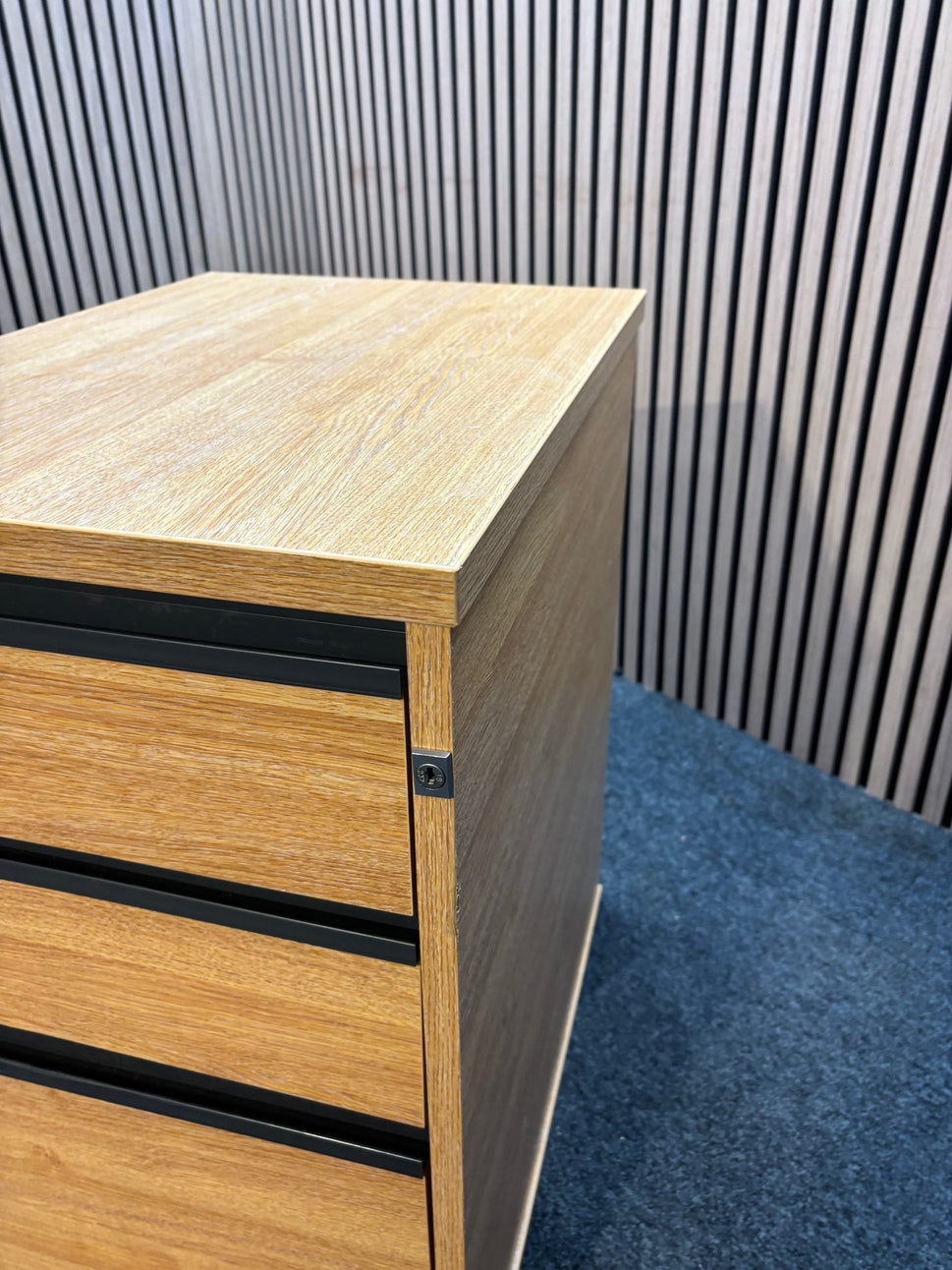 Wooden 600 desk high pedestal (600mm deep) in oak