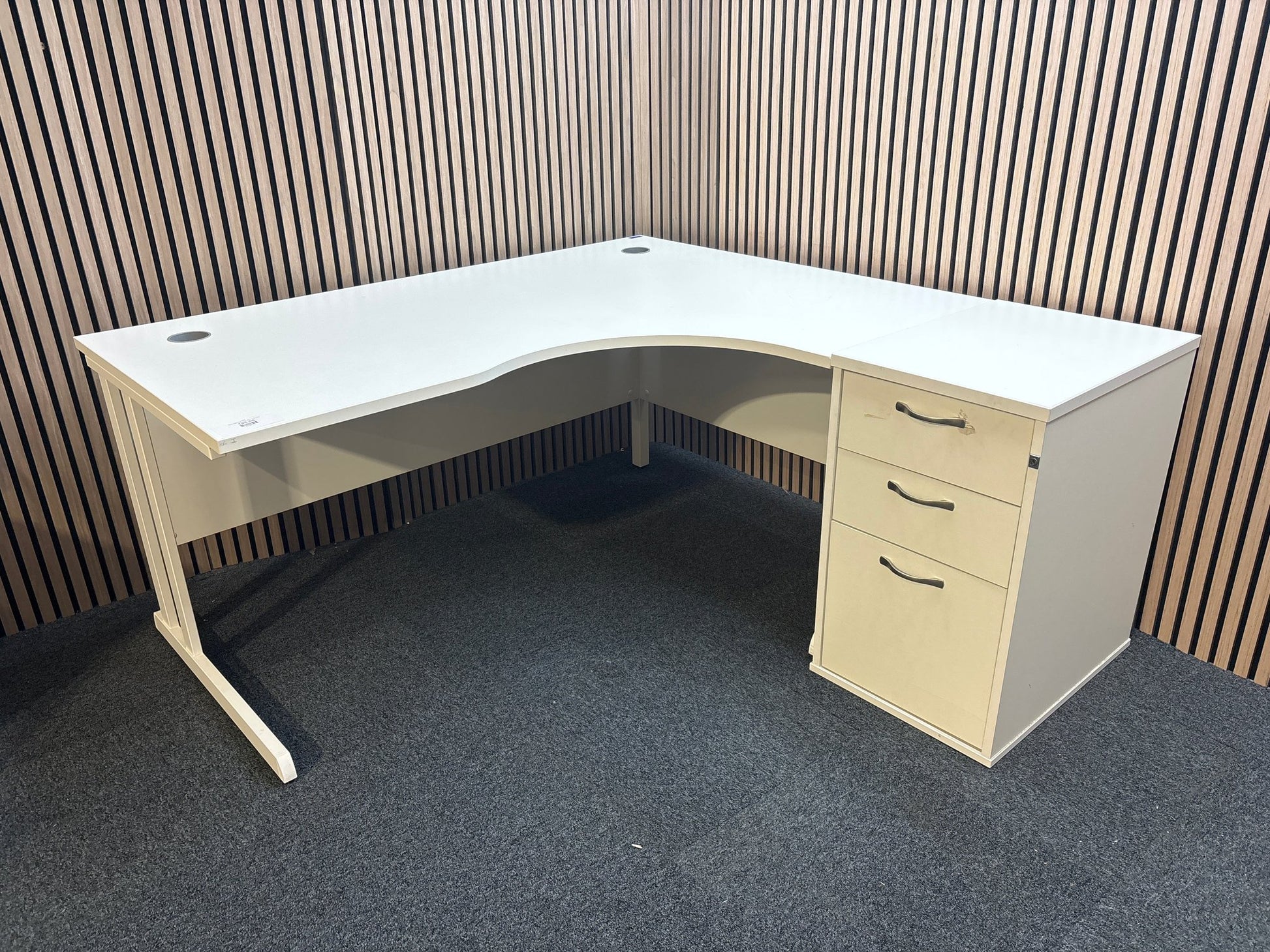 Wooden 600 desk high pedestal (600mm deep) in white