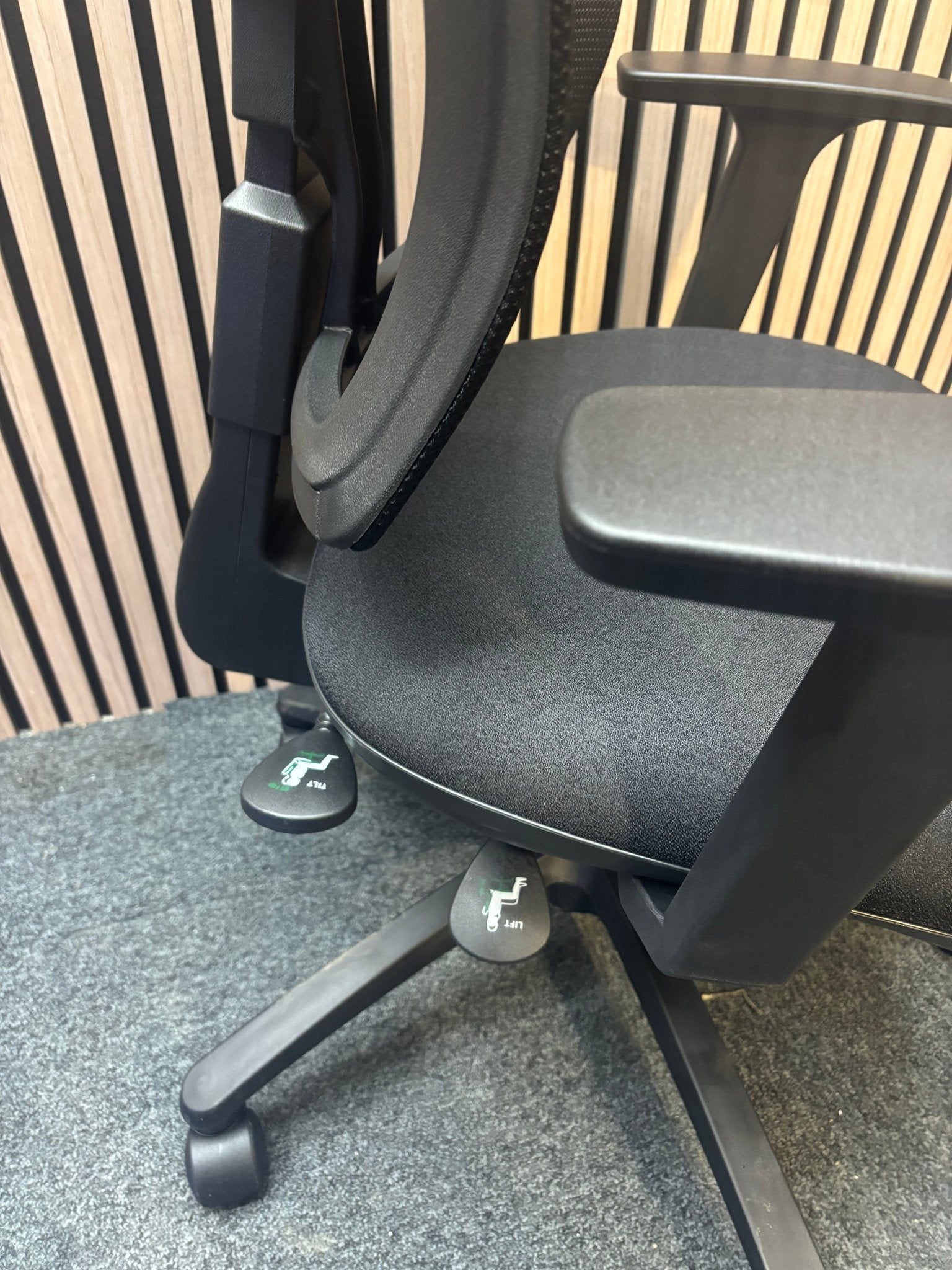 Altino black mesh back, black seat with height adjustable arms