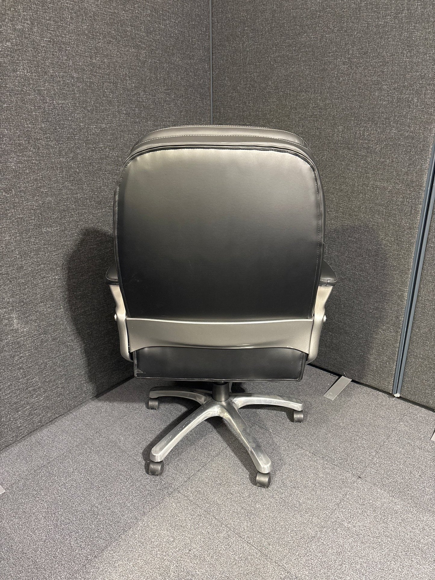 NEW Atlas bariatric executive chair - black faux leather faced
