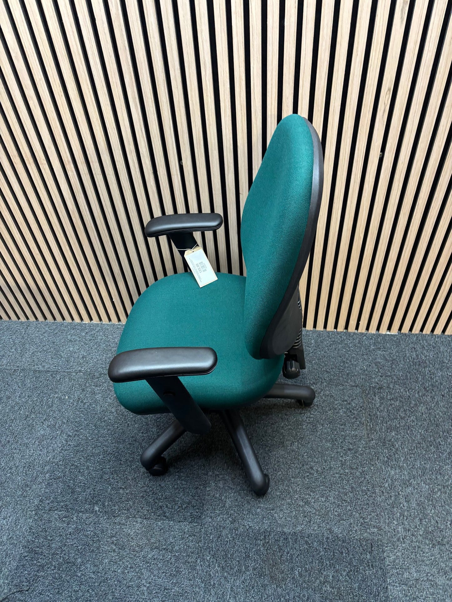 NEW Vantage swivel chairs with height adjustable arms in FOREST GREEN fabric. Only 1 no. in stock