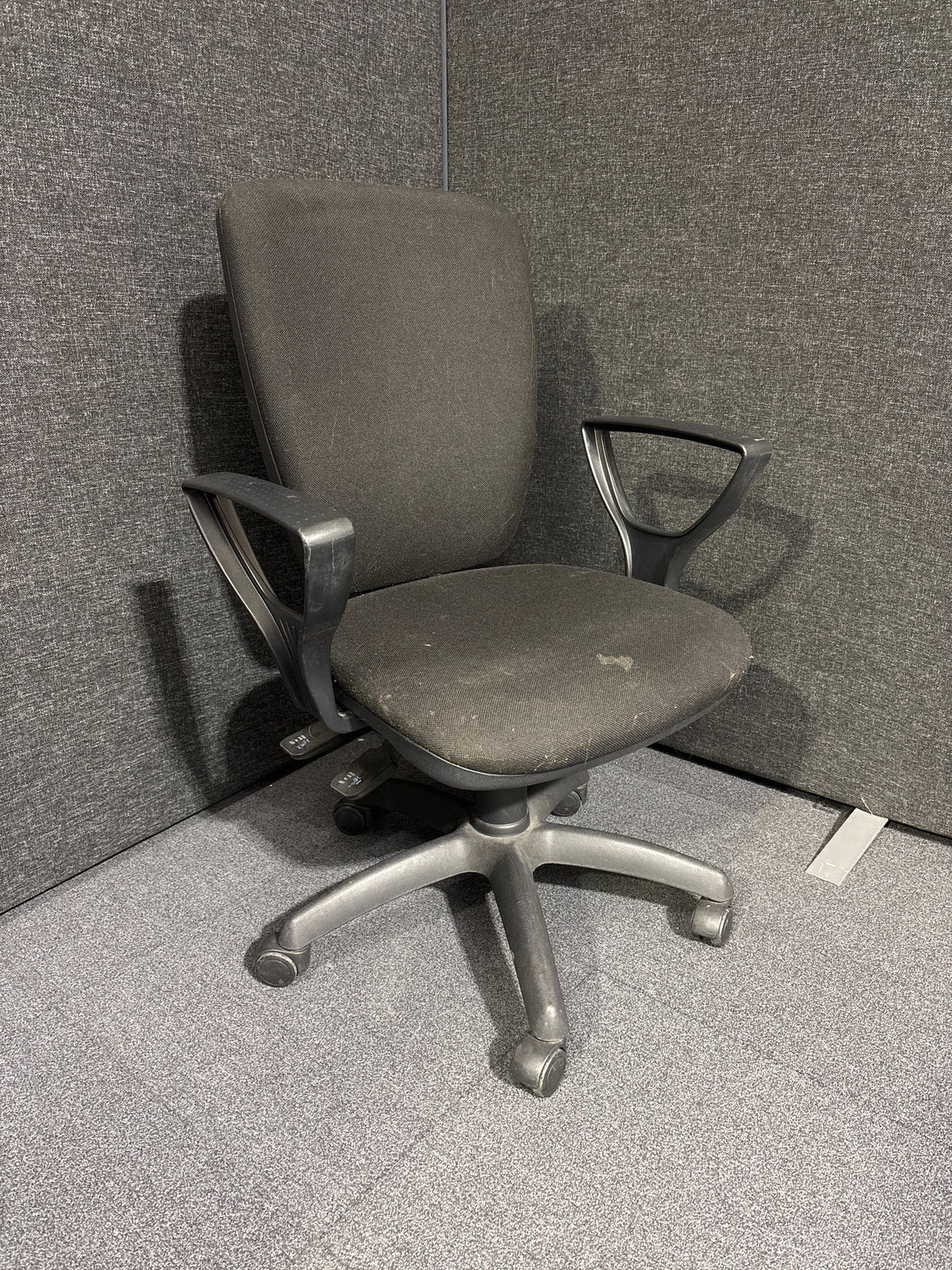 Second Hand black fabric swivel chair with fixed loop arms