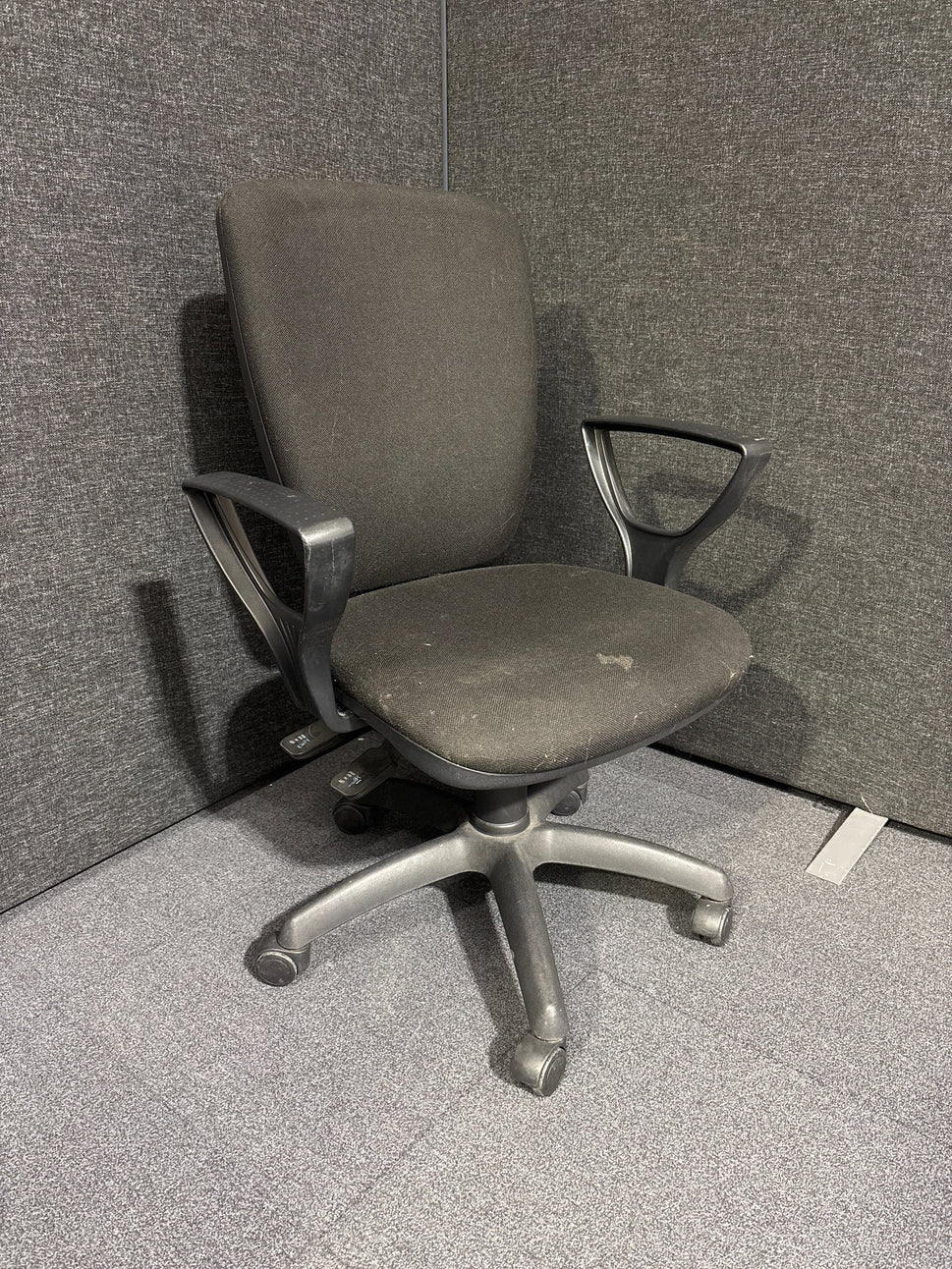 Second Hand black fabric swivel chair with fixed loop arms
