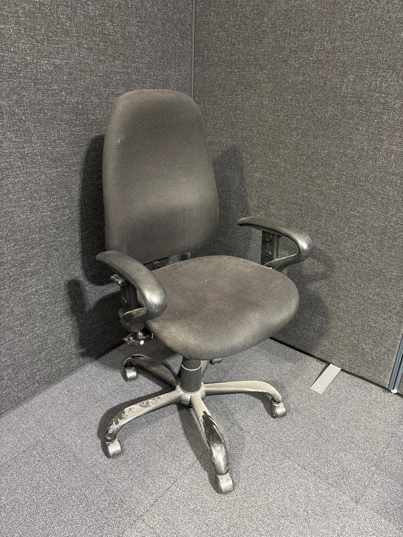 Secondhand mixed fabric swivel chair with arms and height adjustable seat