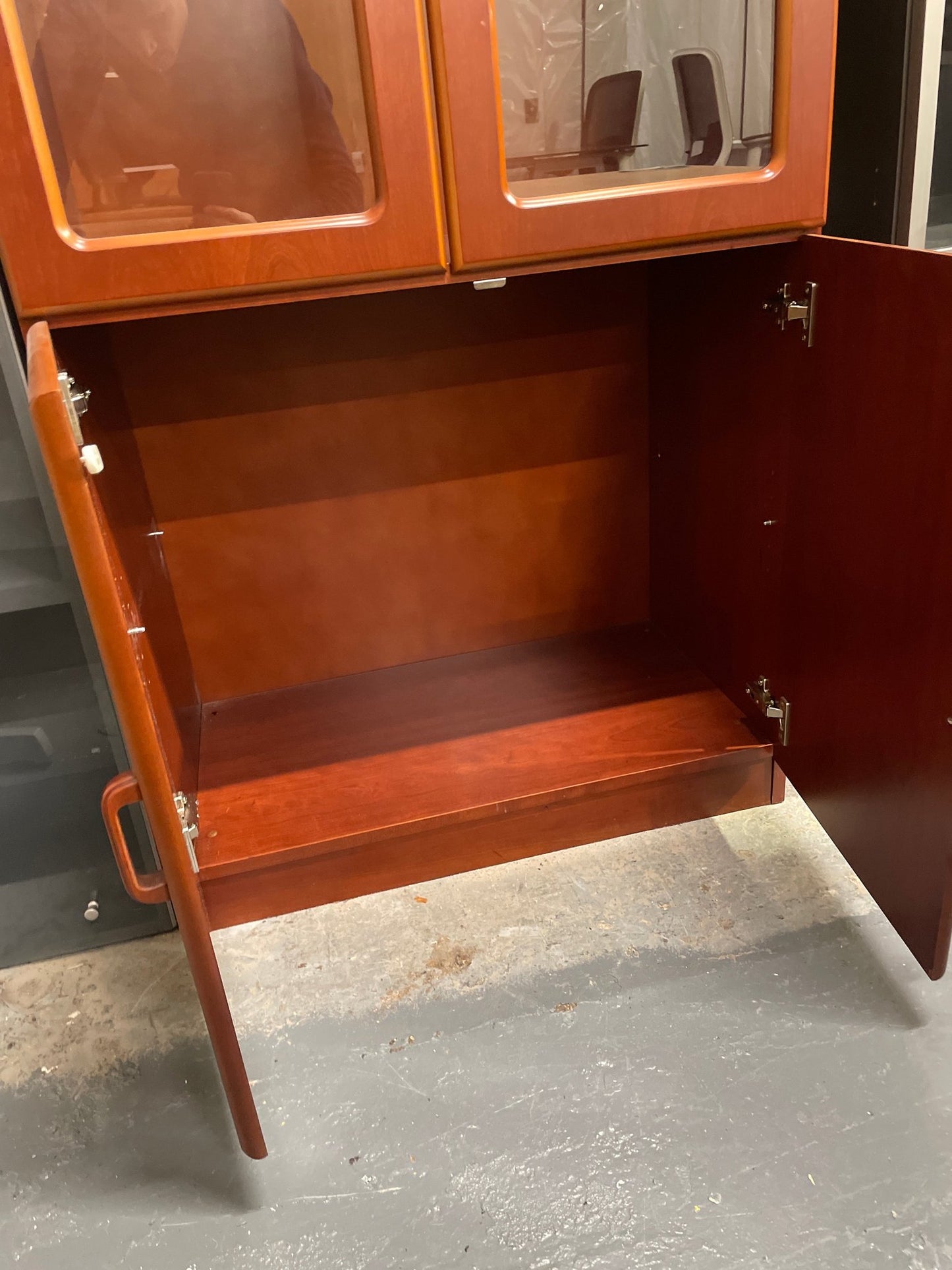 Tall dark mahogany stained 4 door glass display unit with base storage 1950Hx800Wx500D