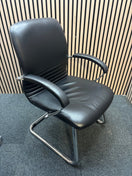 Switch Black leatherette solid metal framed meeting chair with arms 2 image