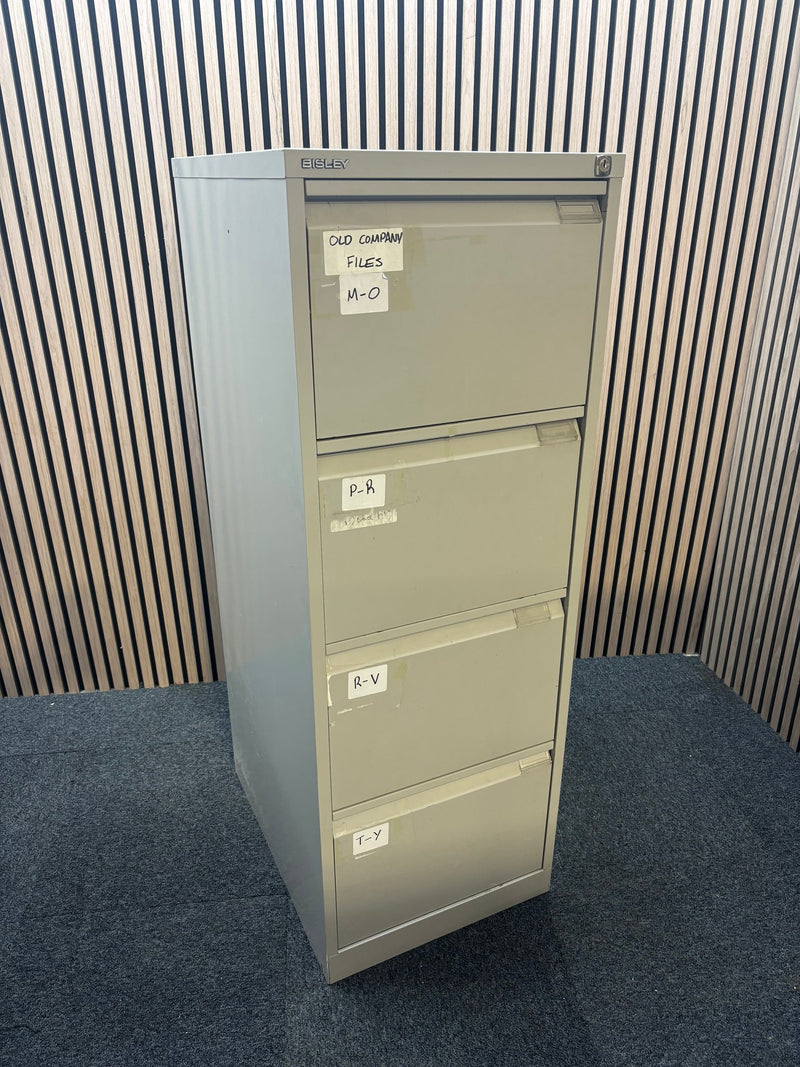 4 drawer filing cabinet in grey metal - image 1
