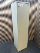 Large personal Locker 18x18