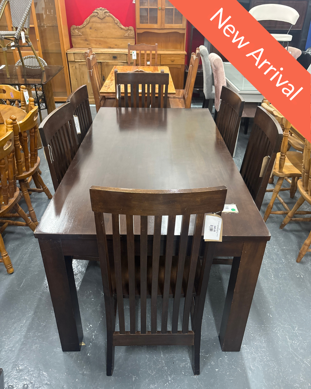 Dark wood rectangular dining table(L 170 x W 90 cm)  with 6 matching chairs  3126
