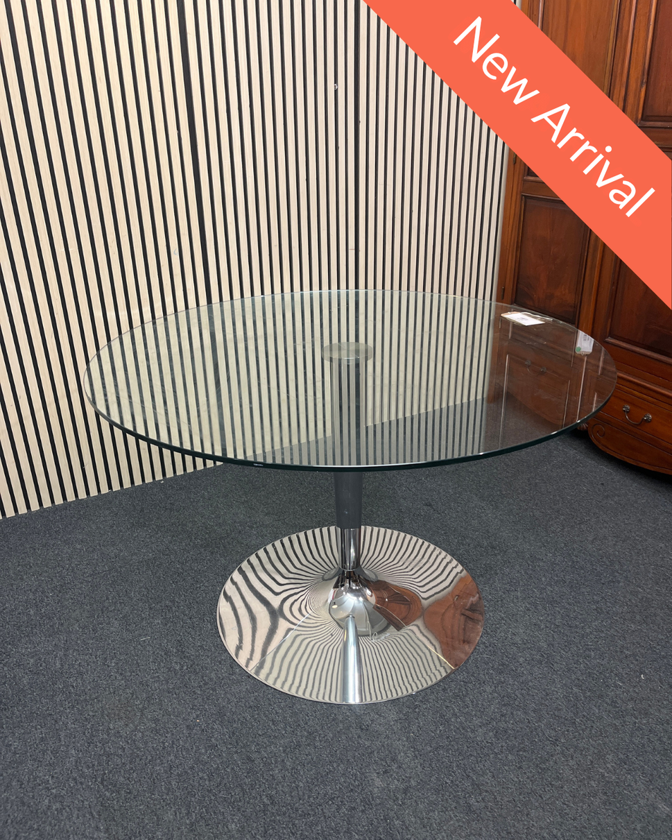 Solid metal frame central base circular glass dining table (120cm dim) 3126