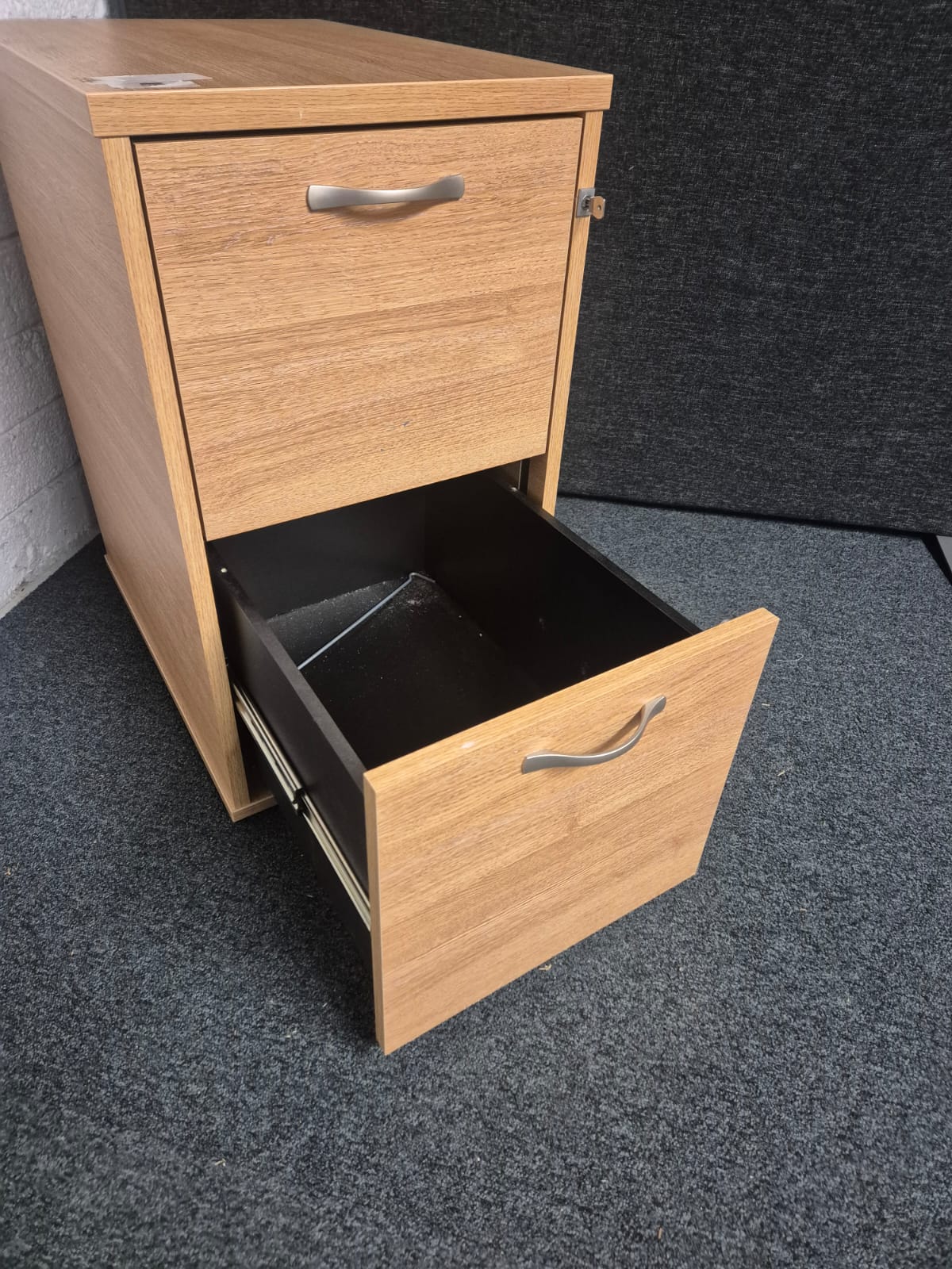 SECONDHAND 2 drawer oak filing cabinet (H 720 x W 420 x D 60 mm) 3125