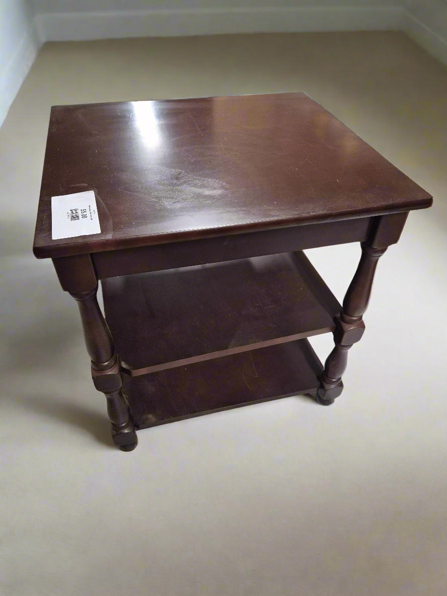 Mahogany coffee table 3324 CJM Furniture