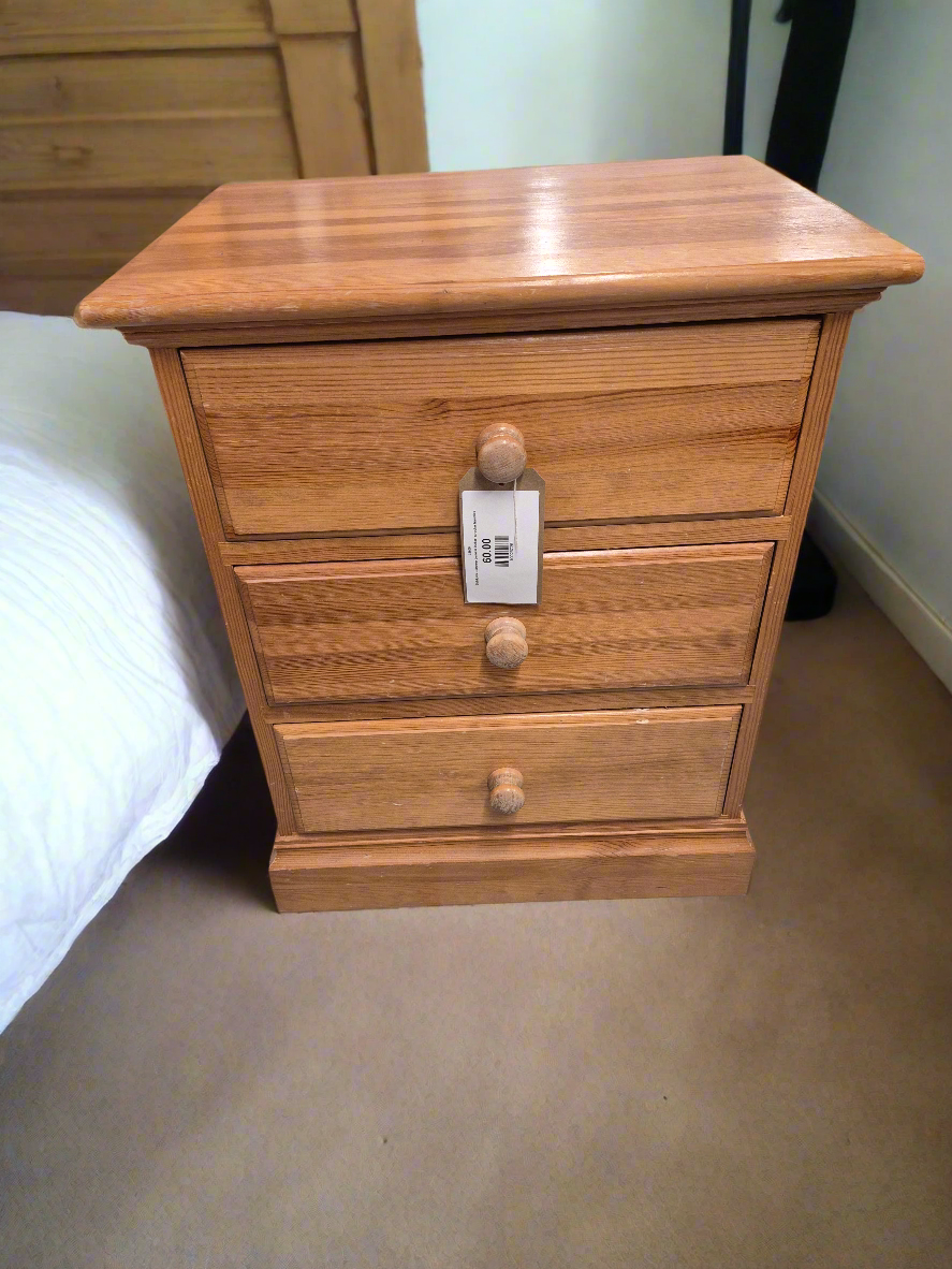 Solid pine 3 drawer bedside locker- circular handles