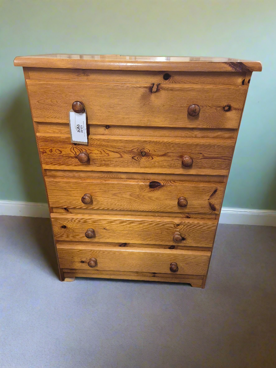 Solid pine 5 drawer chest of drawers  2125