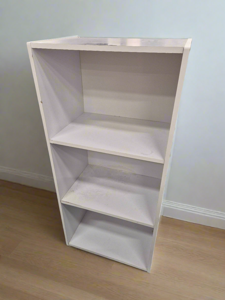 white storage unit with 3 shelves  2125