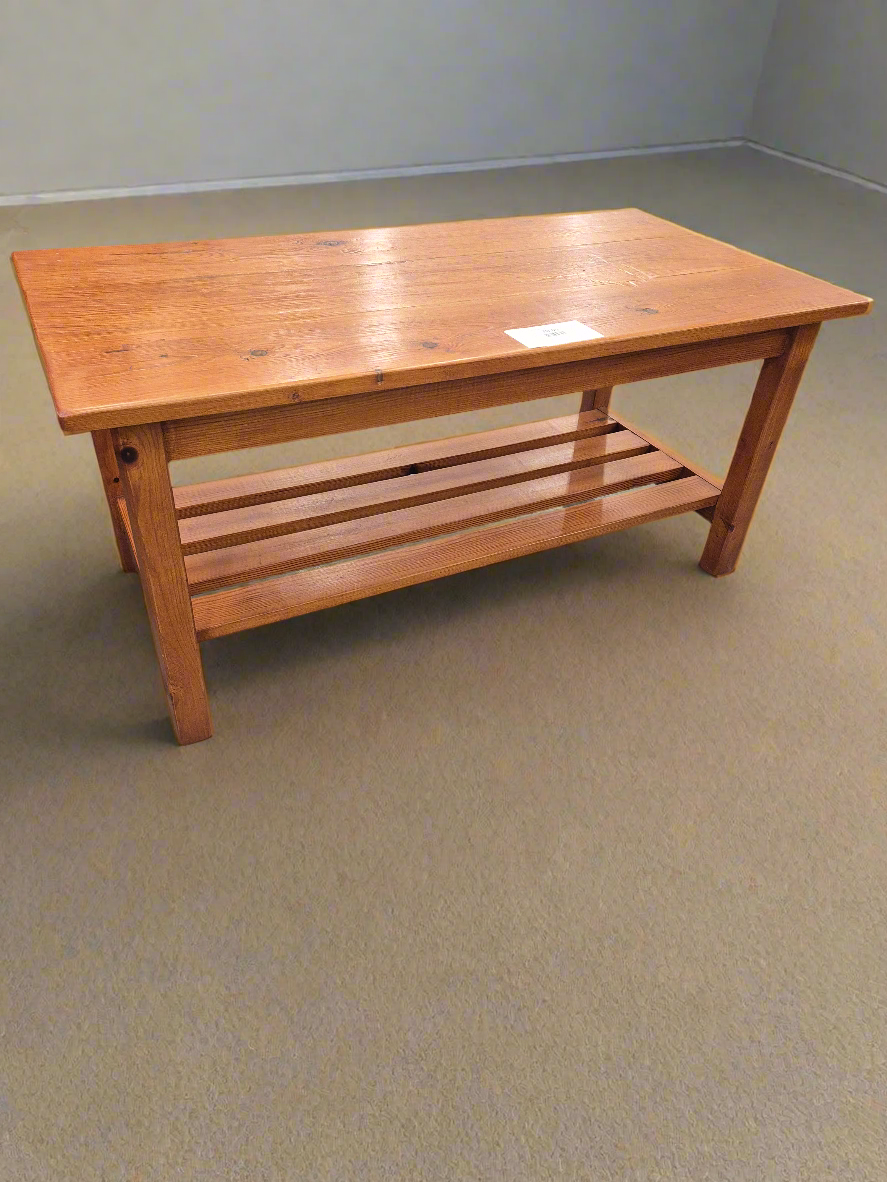 Solid pine coffee table L 1000 x  D 500 x H 470 mm 2125