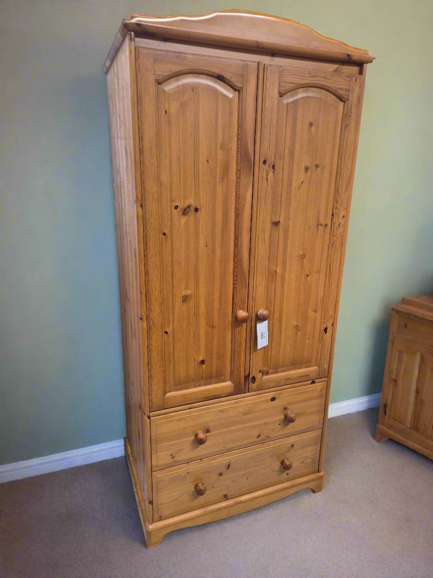 Solid pine 2 door wardrobe H 1870 x W 820 x D 560 mm 2125