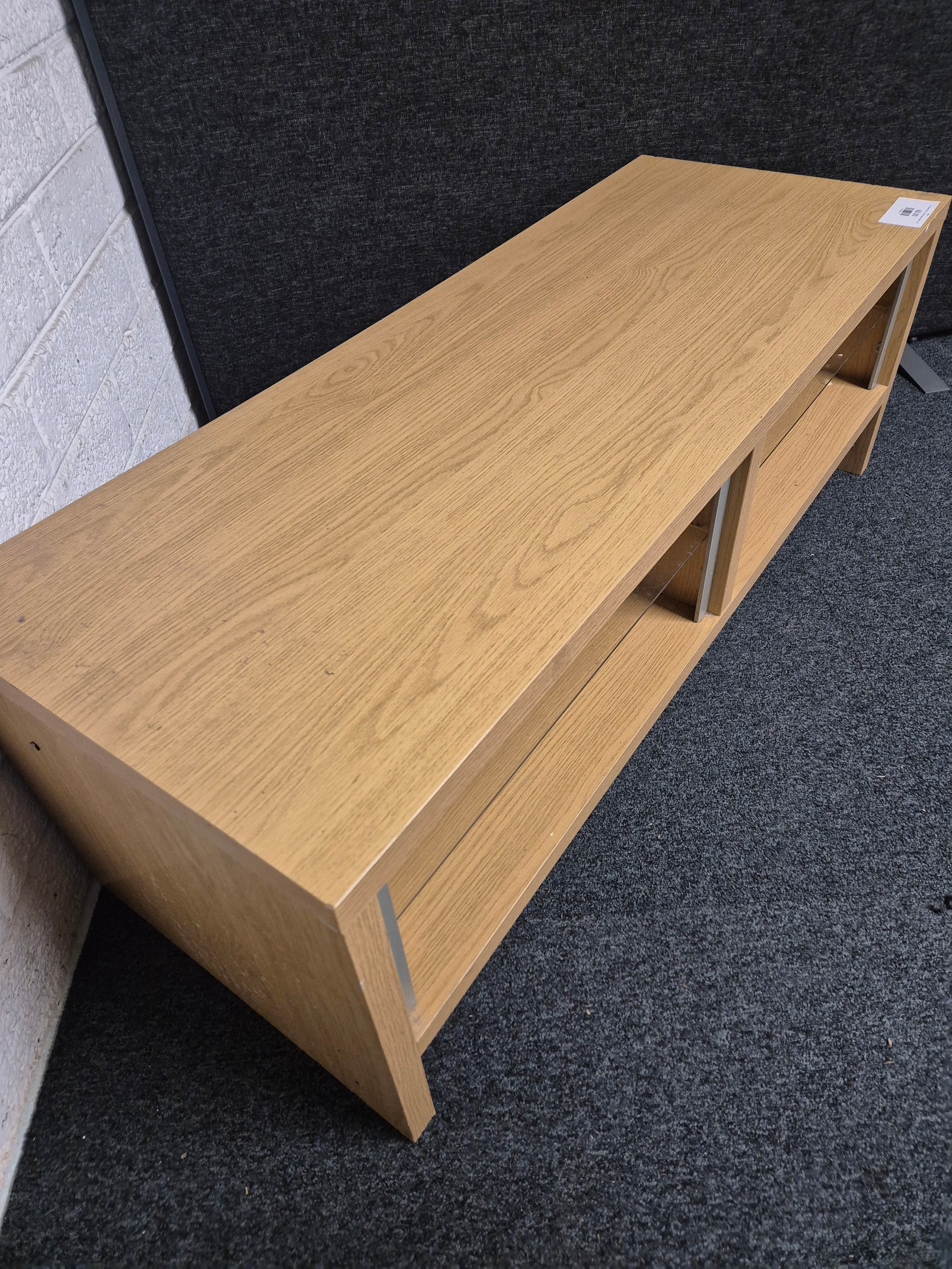 Oak laminate low TV unit with glass shelves  3125