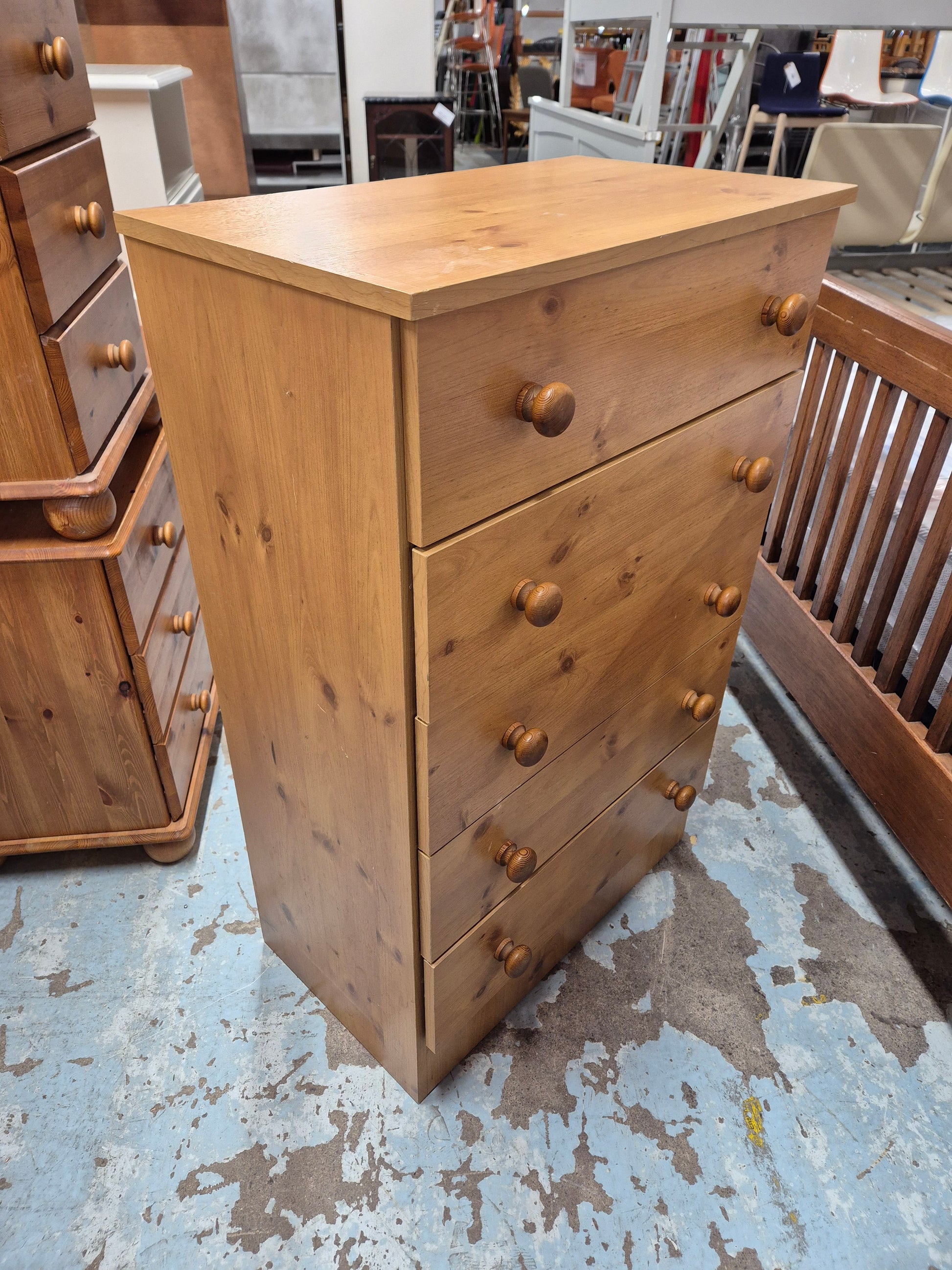 Pine laminate tall 5 drawer chest H 970 x W 610 x D 390 mm 3125