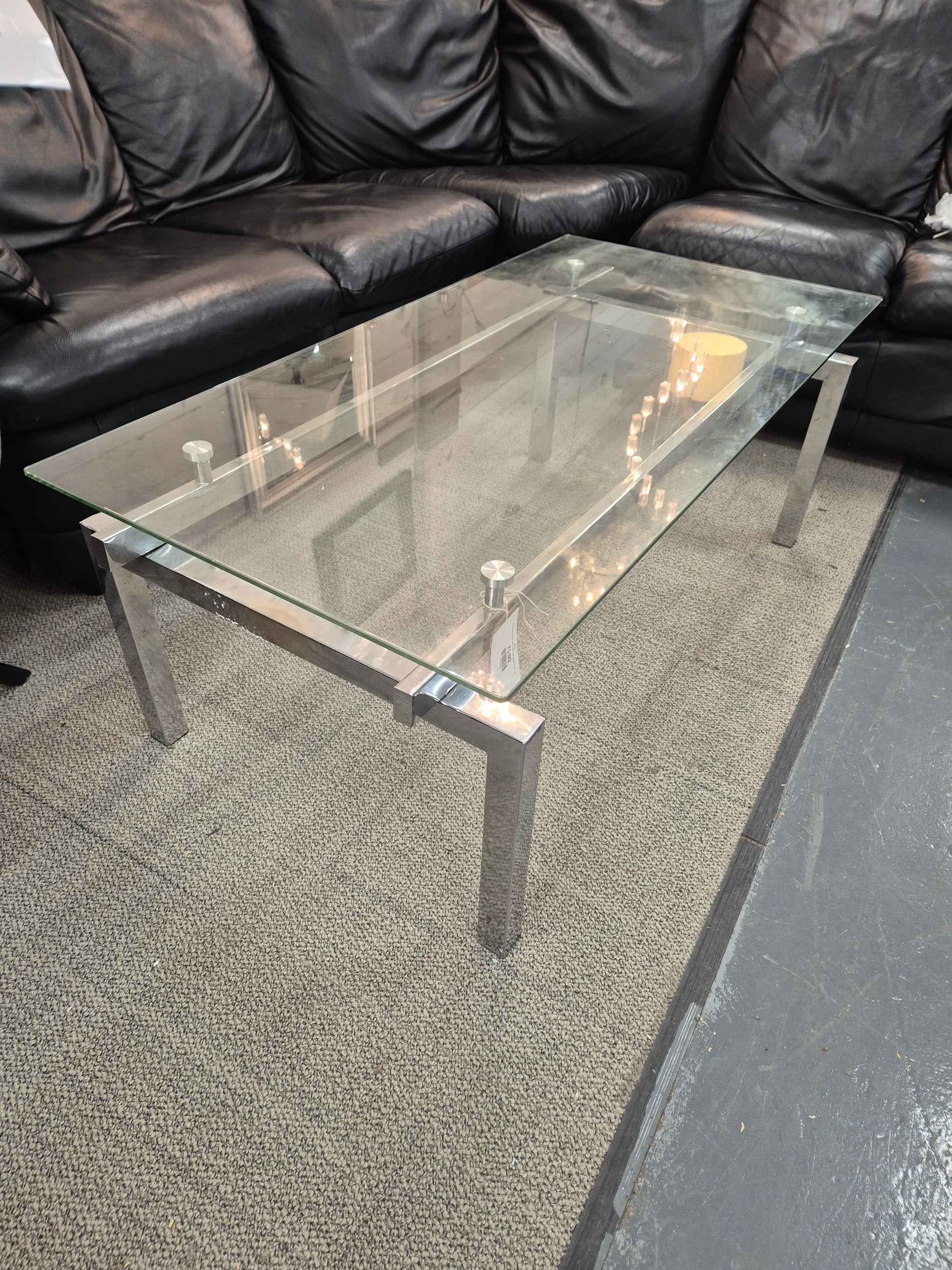 Rectangular glass coffee table with chrome frame 1125