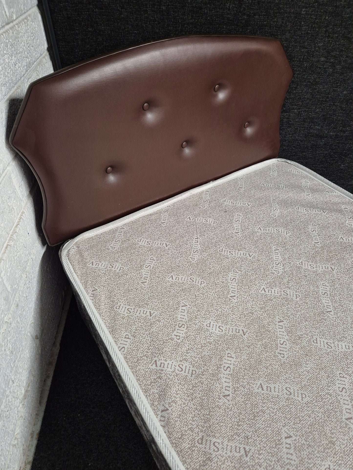 brown leatherette button back 3 ft headboard 1225