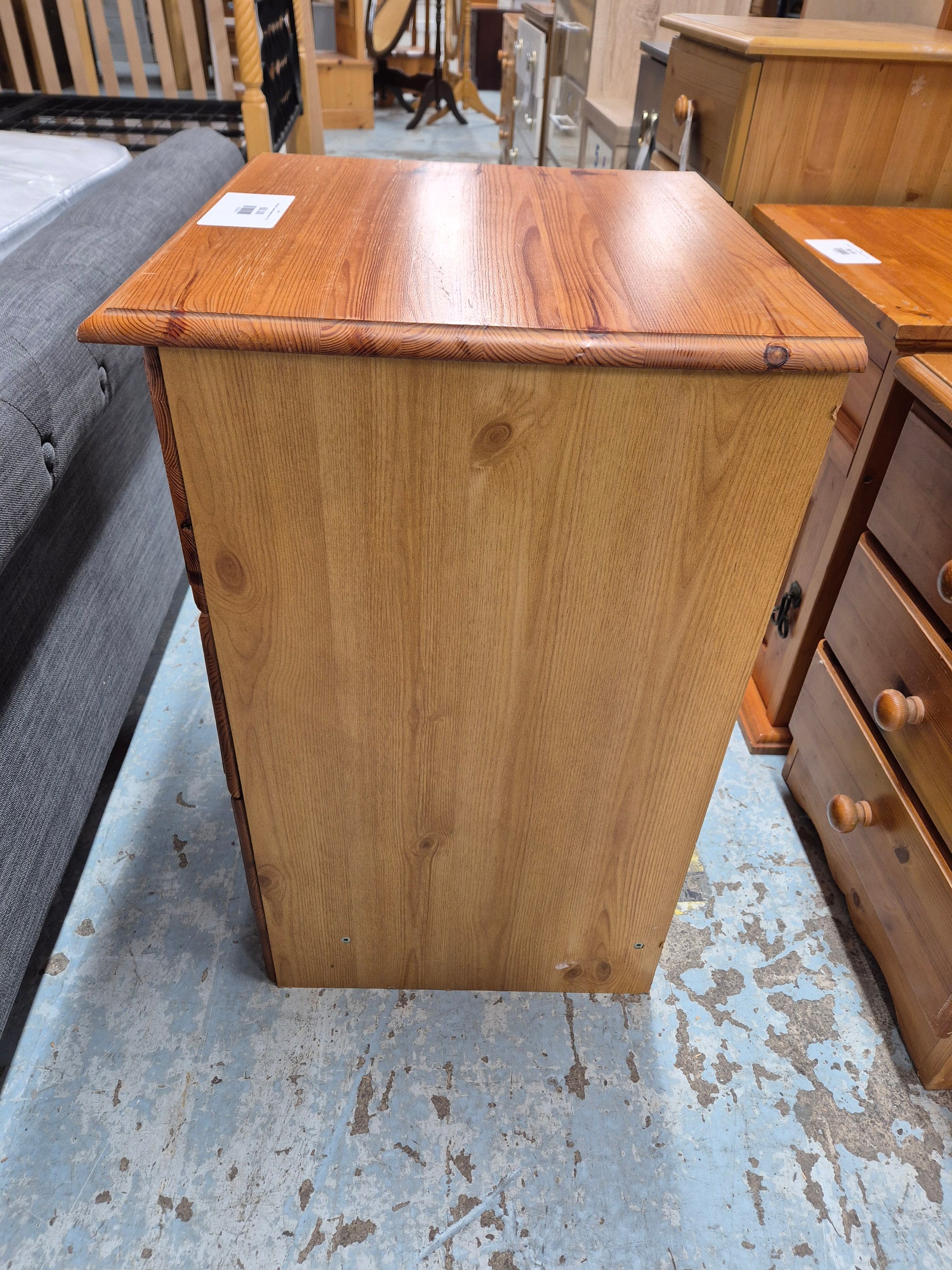 Solid pine 3 drawer bedside locker  2125