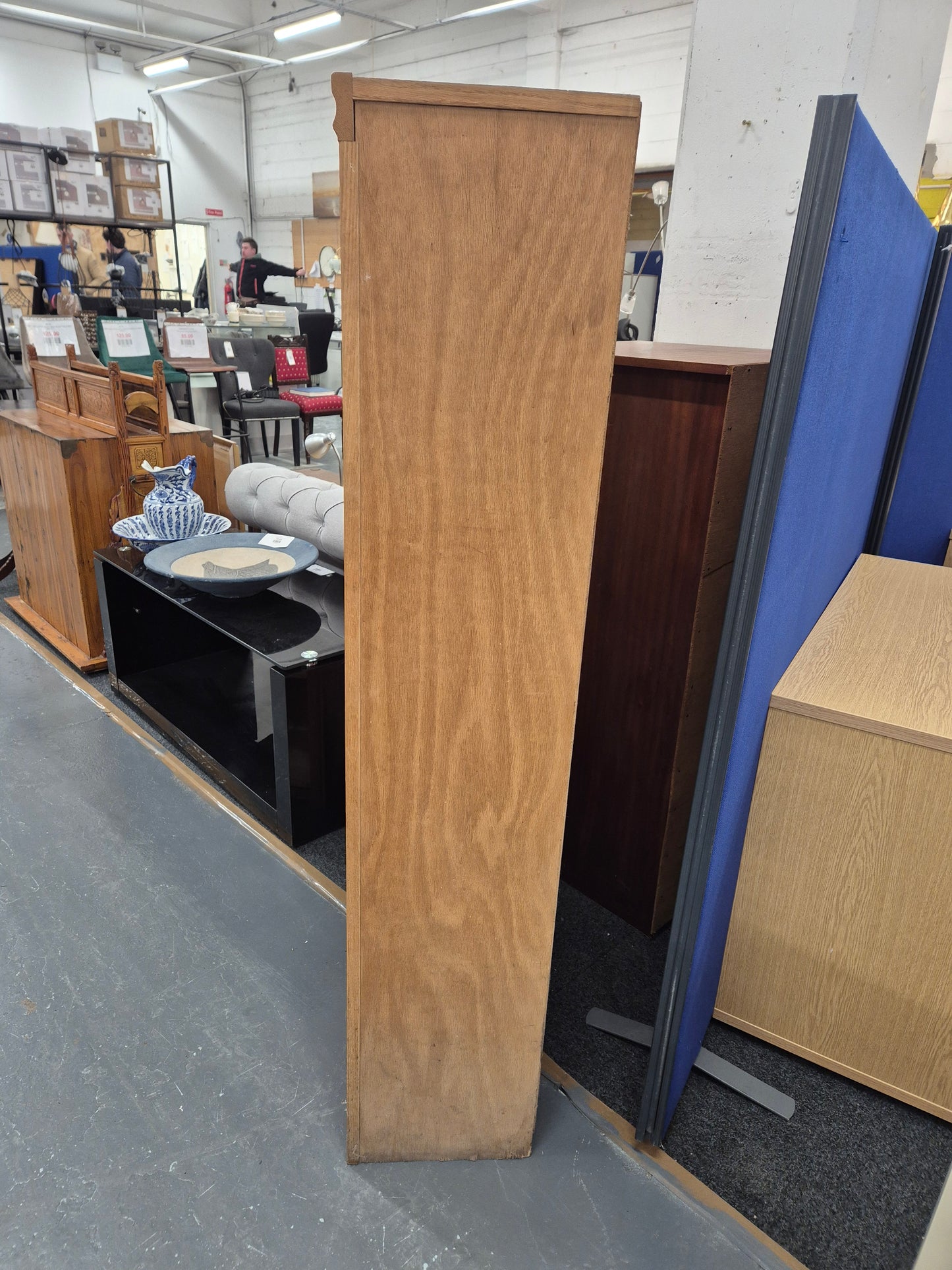 Oak slim tall open bookcase H 1530 x W 860 x D 310 mm 2125
