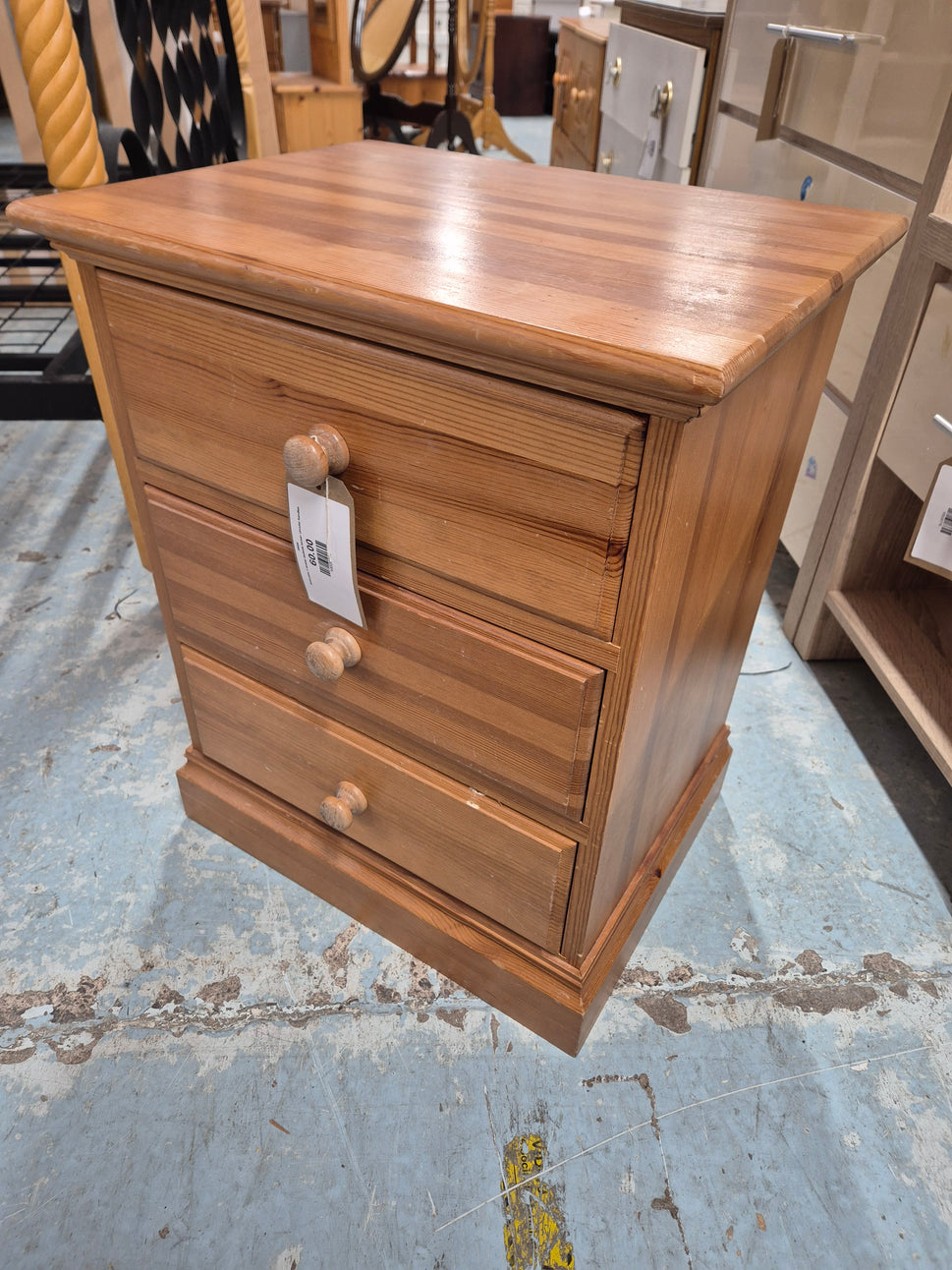 Solid pine 3 drawer bedside locker- circular handles