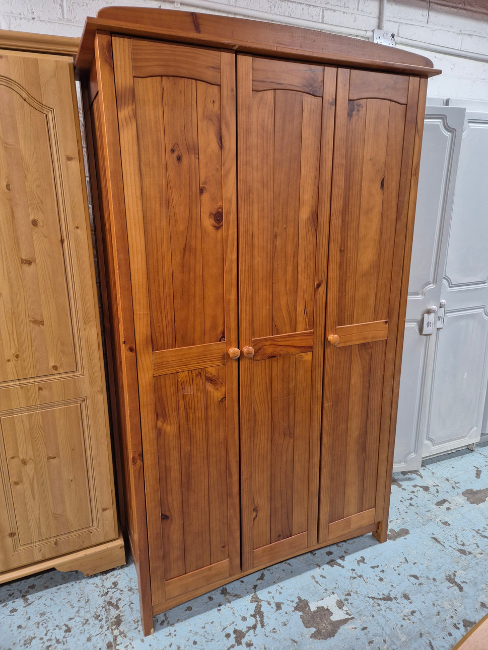 Tall natural pine 3 door wardrobe H 1860 x W 1070 x D  530 mm  3125
