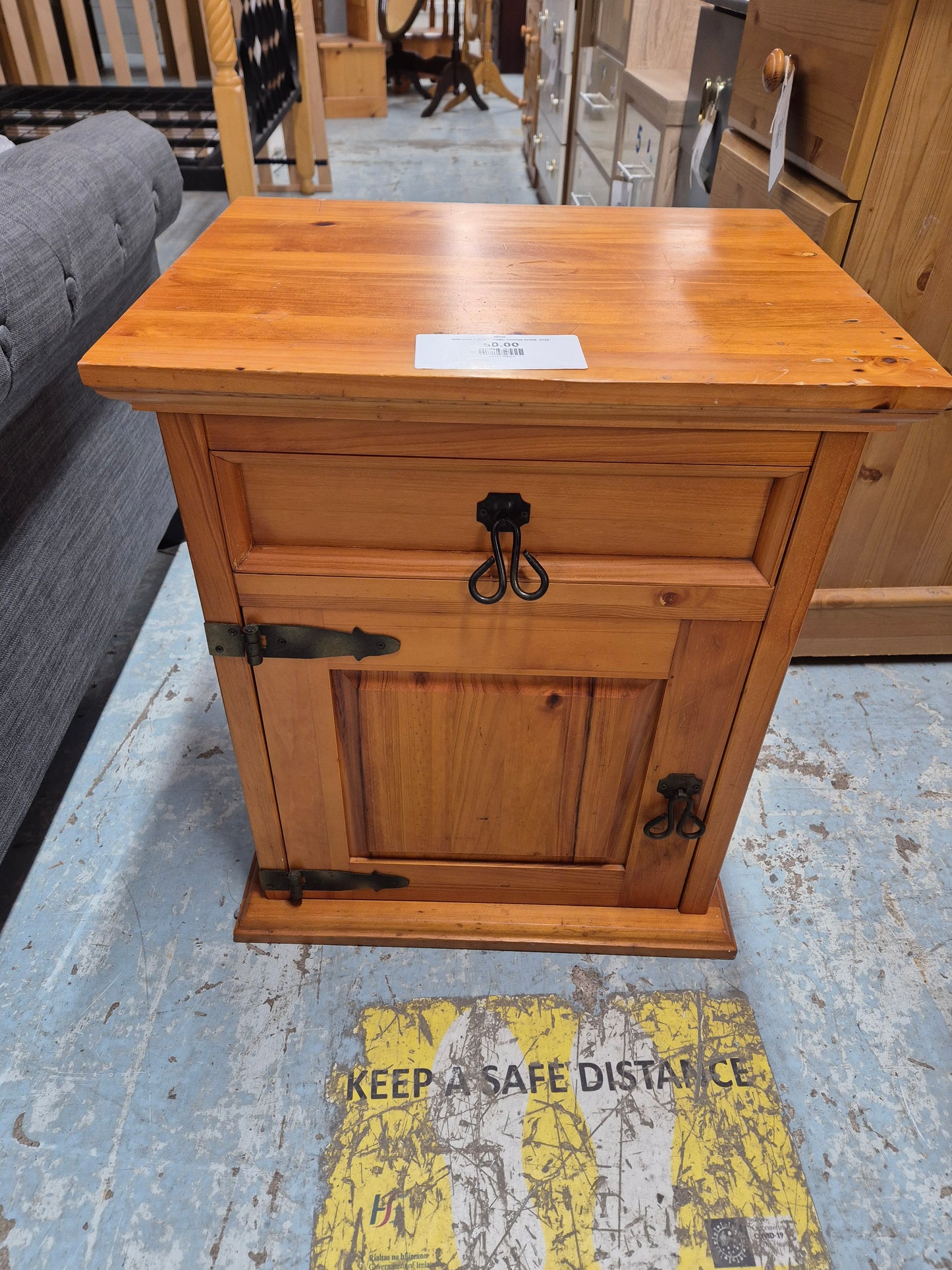 Solid pine 1 door 1 drawer bedside locker  2125