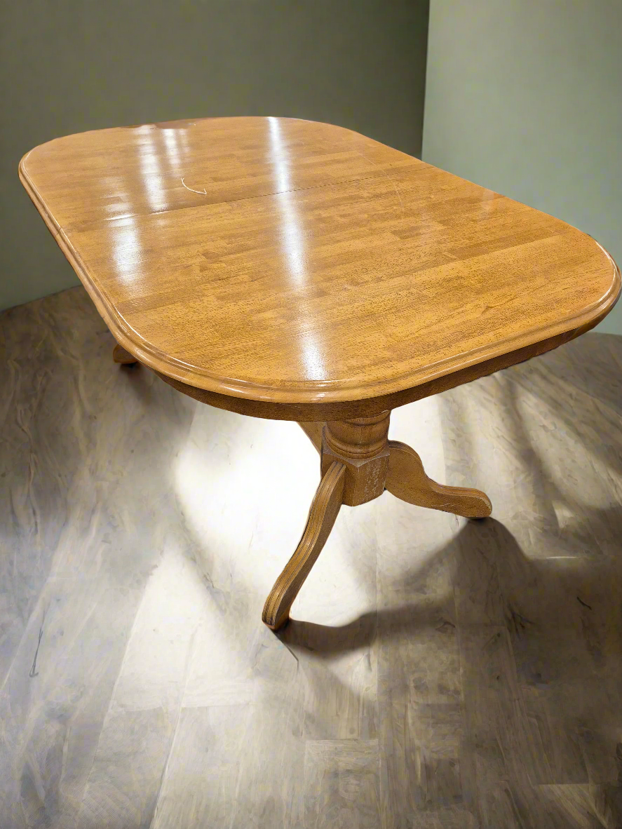 Oval rubberwood extendable kitchen table H 770 x W 1090 x D (1550 - 2150) mm  2125