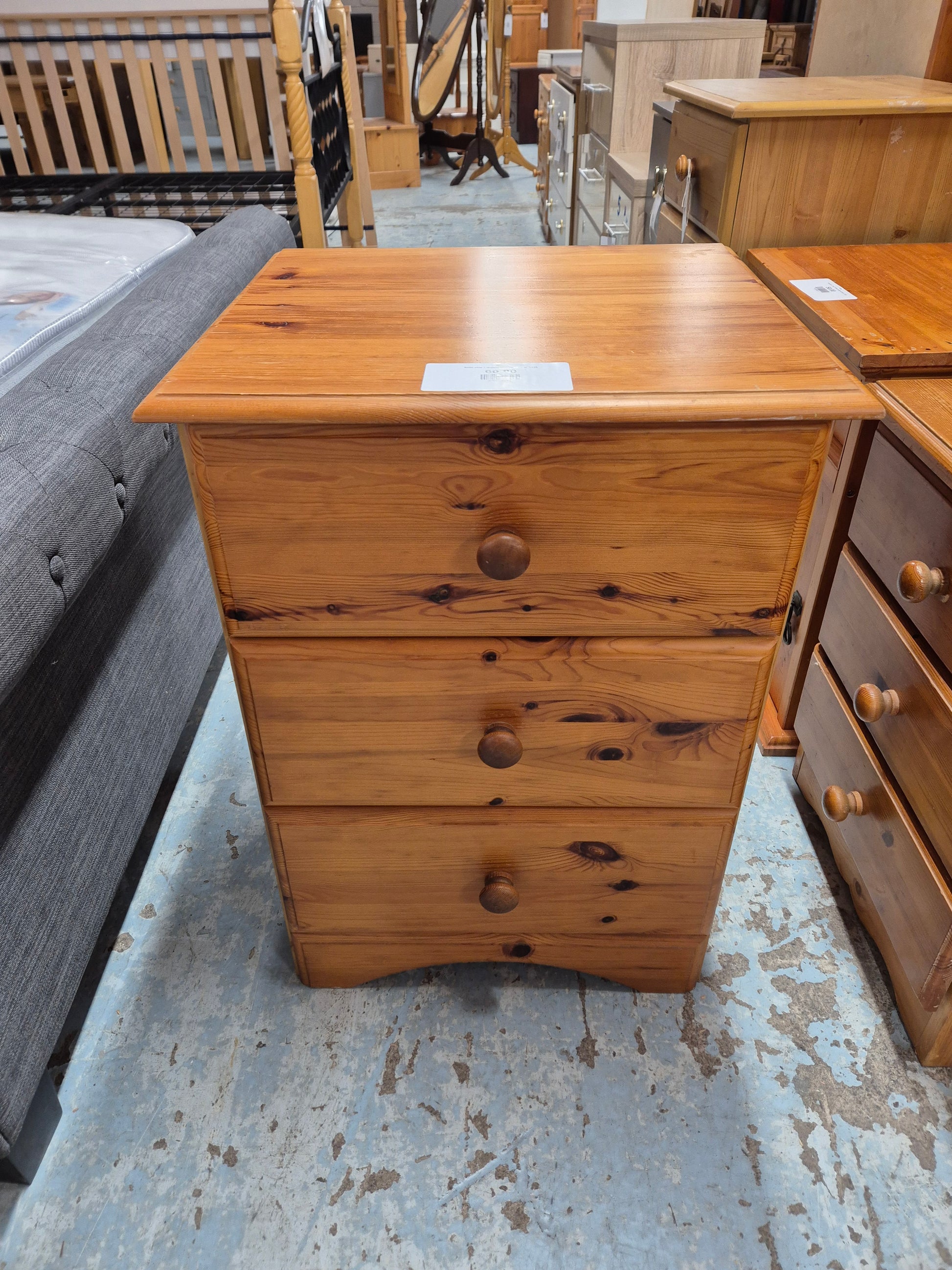 Solid pine 3 drawer bedside locker  2125
