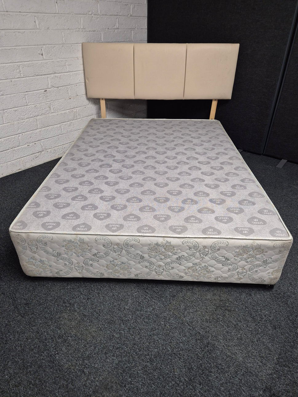 Cream Leather 5 ft headboard  1225