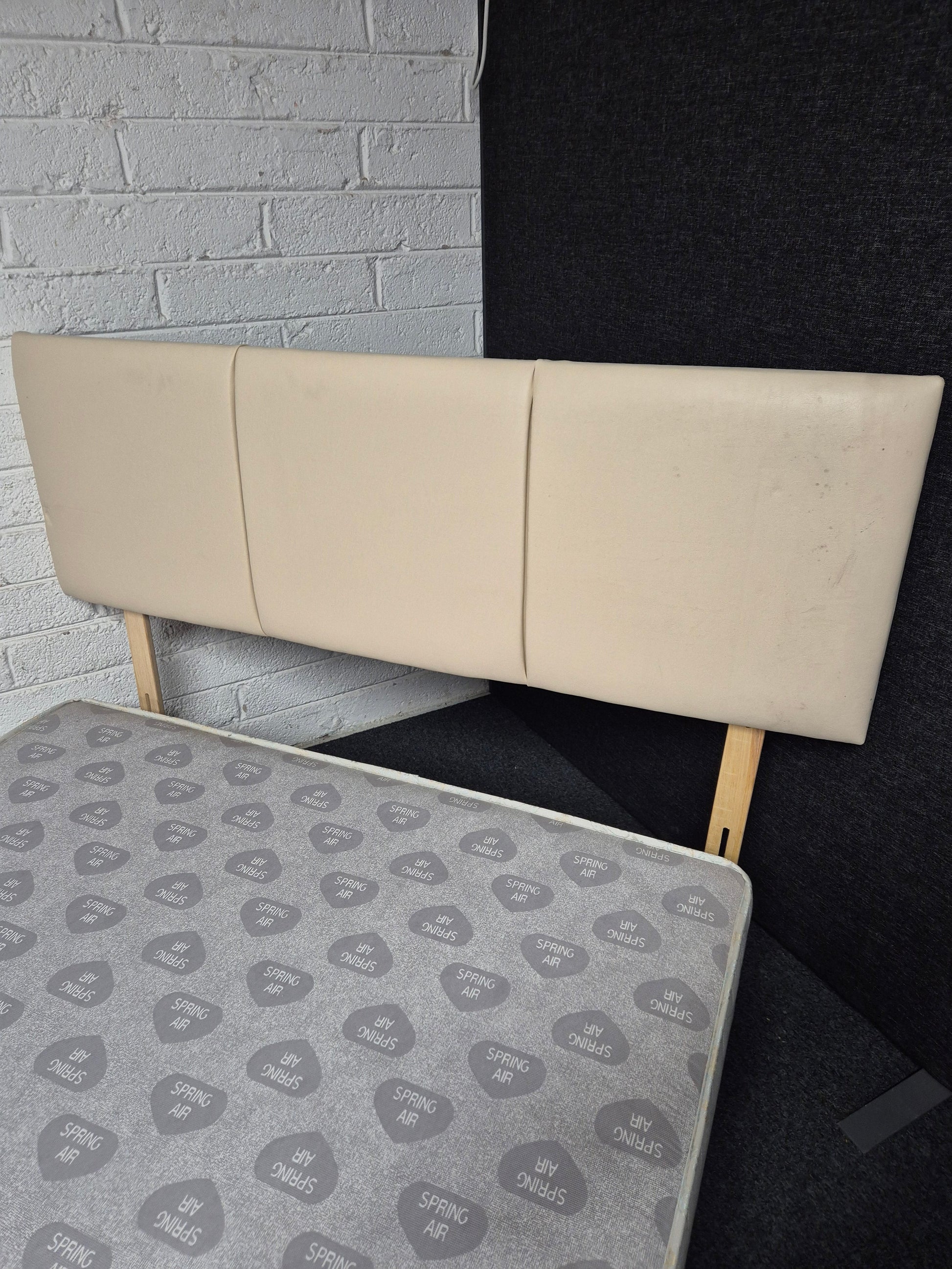 Cream Leather 5 ft headboard  1225