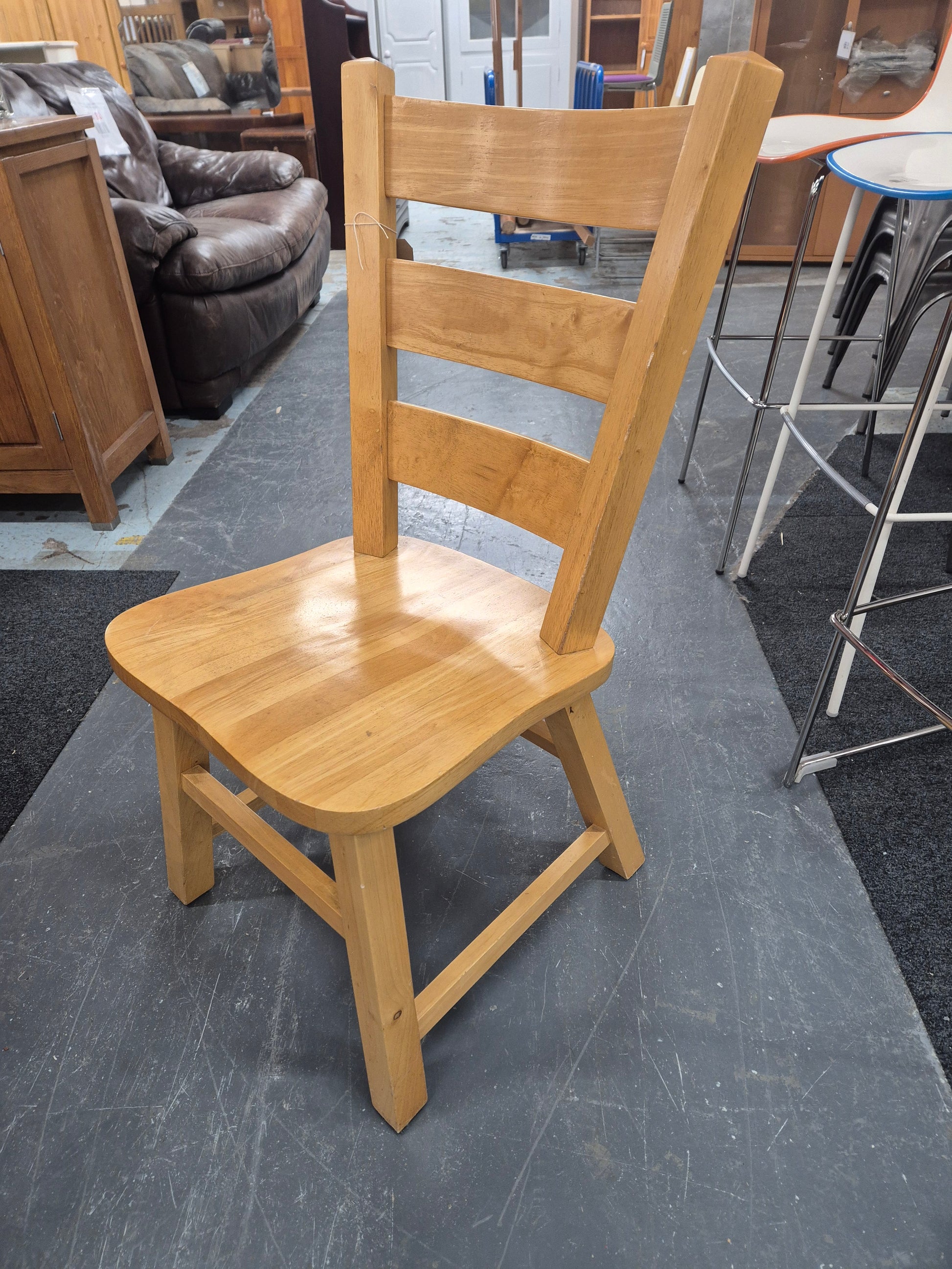 Rubberwood high back dining chair  3125