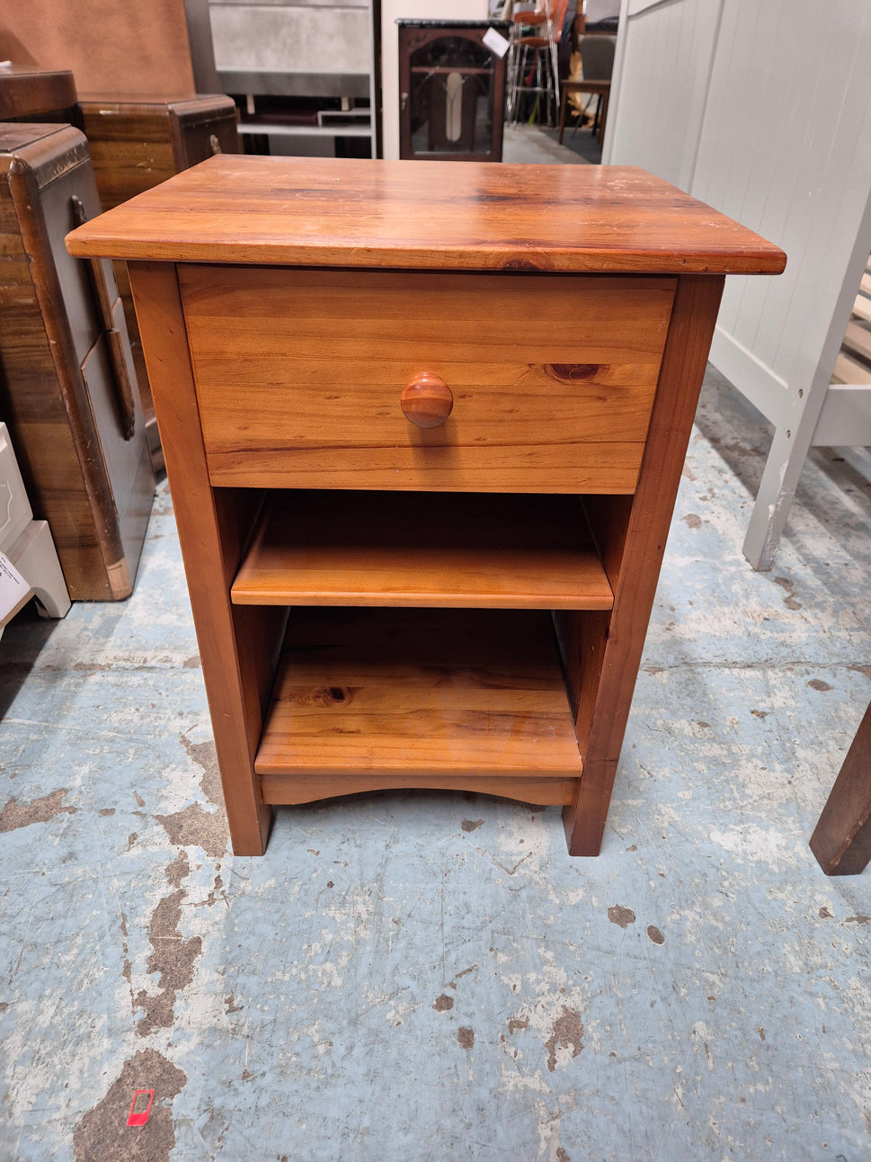 Natural pine 1 drawer 1 shelf bedside locker H 600 x W 420 x D 410 mm  3125