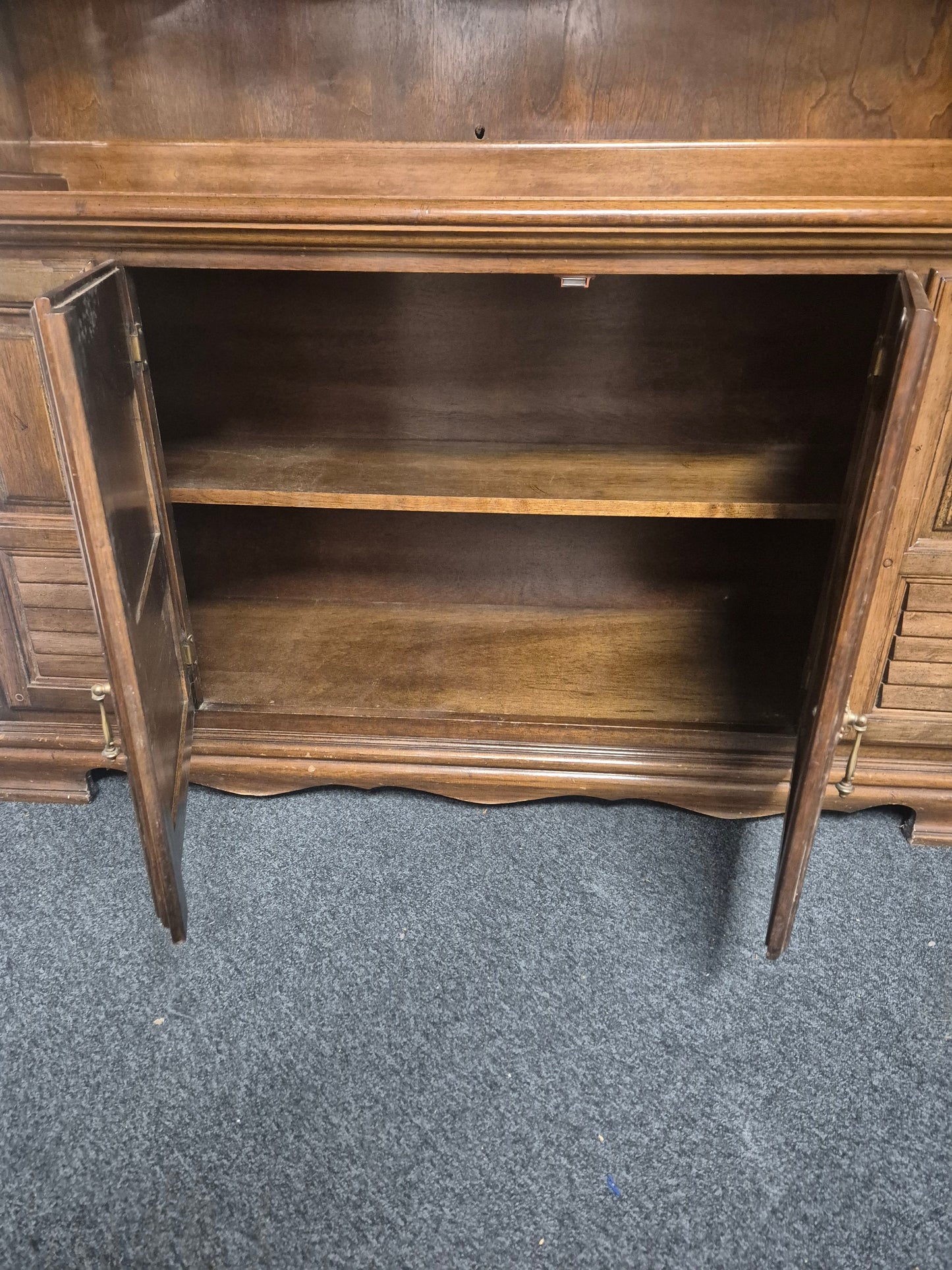 Solid wood dark stained 2 glass door kitchen dresser with base storage (H 2000 x W 1540 x D 430 mm) 1225