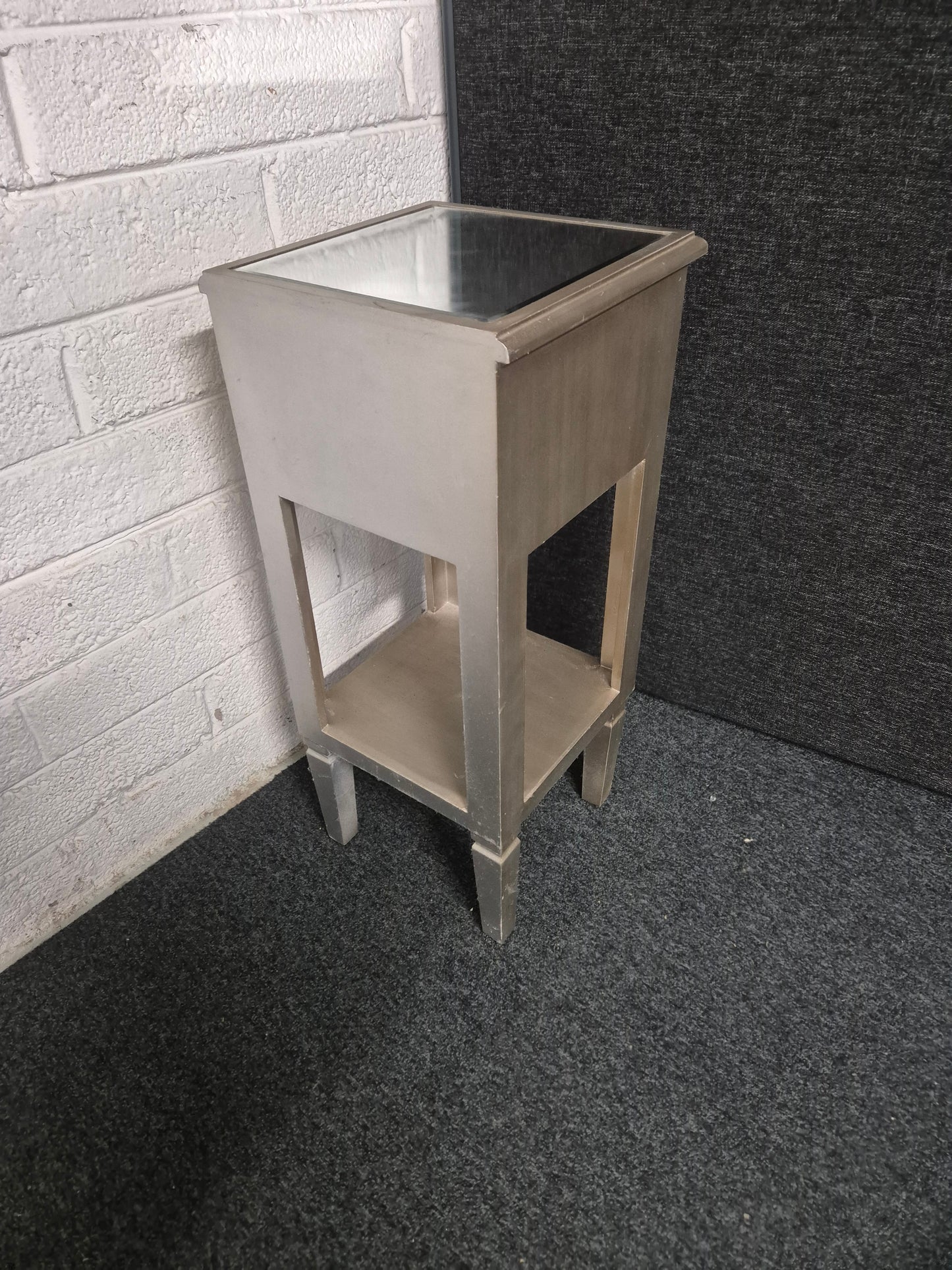 Ornate 1 drawer grey slim lamp stand 3125