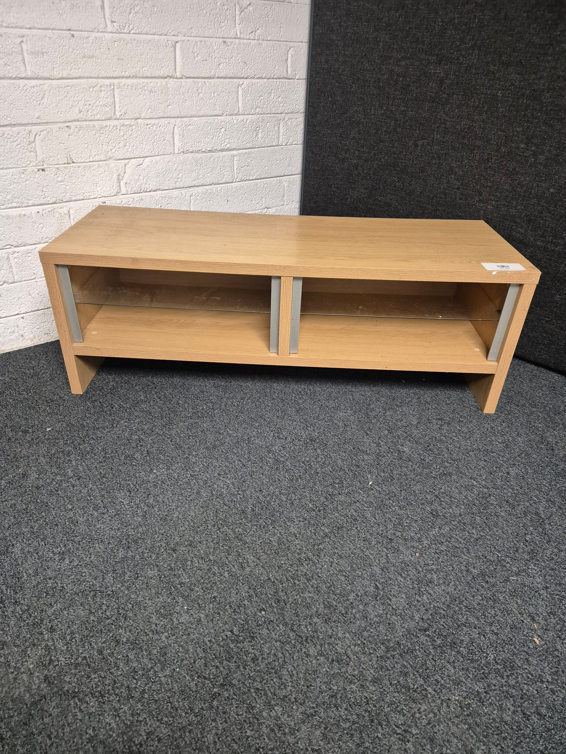 Oak laminate low TV unit with glass shelves  3125