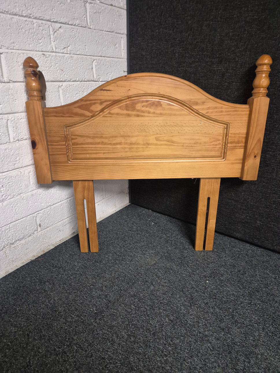 3ft solid pine headboard 3324