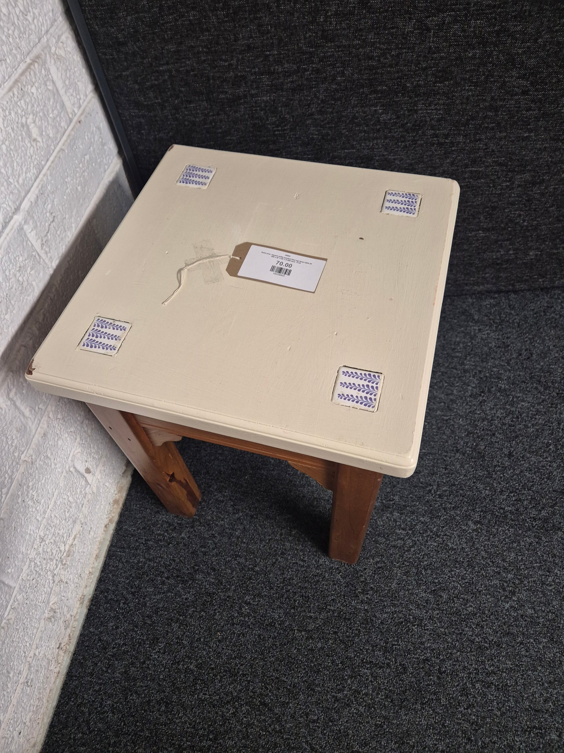 Solid pine, square white painted tiled top lamp table (H 400 x W 1100 x D 600 mm)  3125